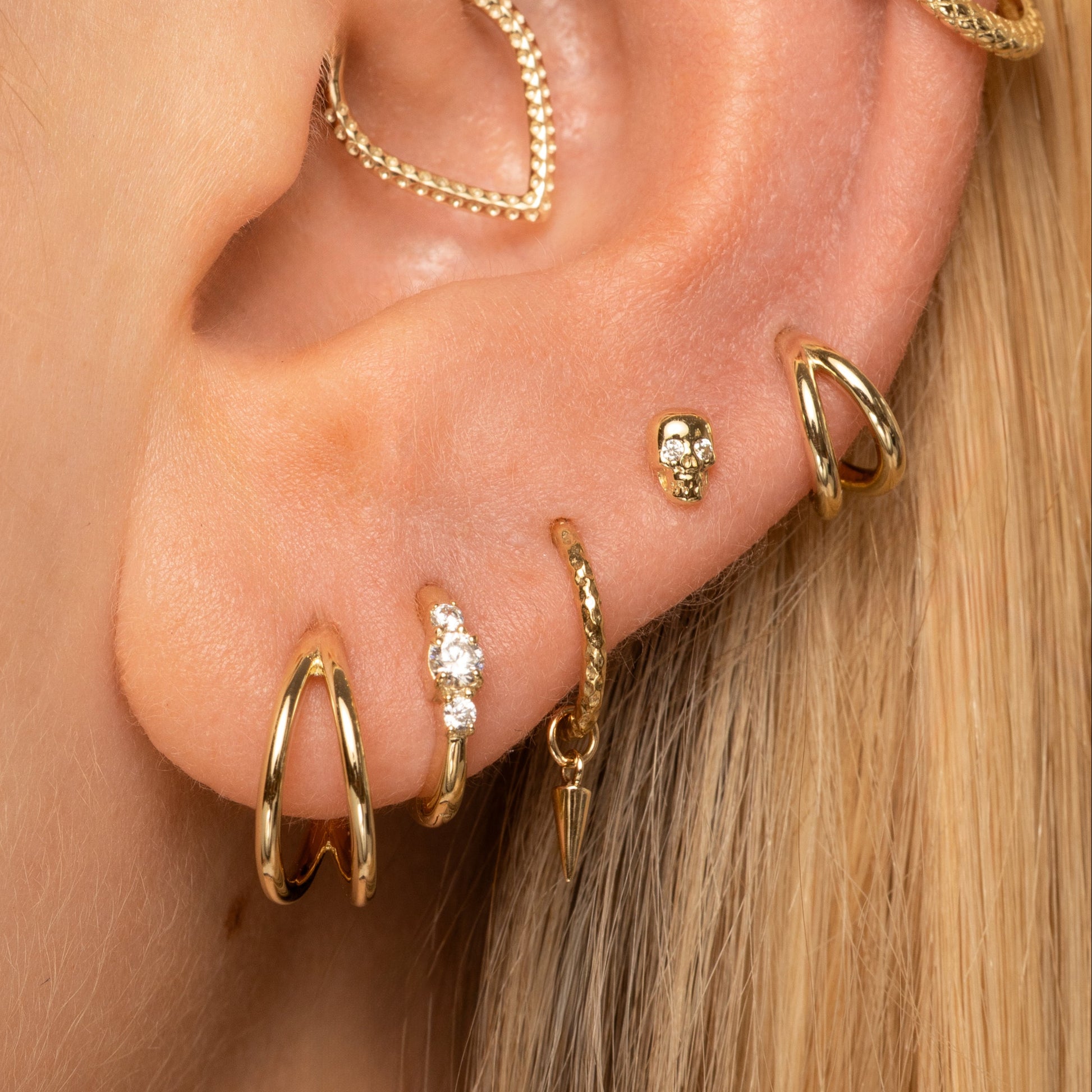 astrid miyu 14k solid yellow gold Sparkling Skull labret stud earring Cartilage Studs Laura Bond