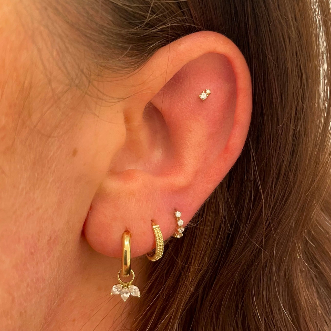 9k solid yellow gold tiny stardust flat back labret stud earring 6mm