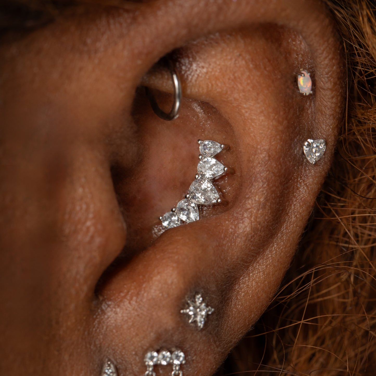 9k solid white gold pear crown flat back labret stud earring Cartilage Studs Laura Bond Maria Tash