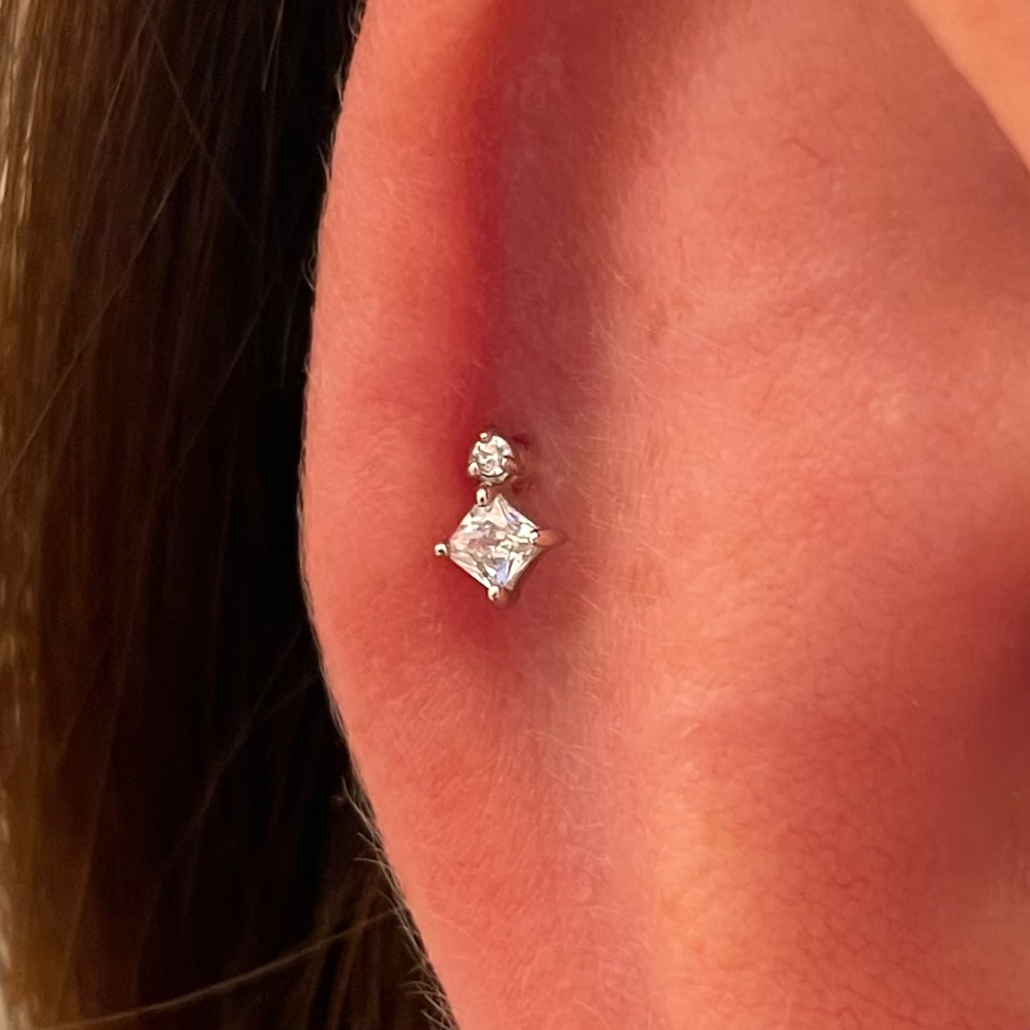 9k solid white gold tiny Stella flat back labret stud earring 6mm