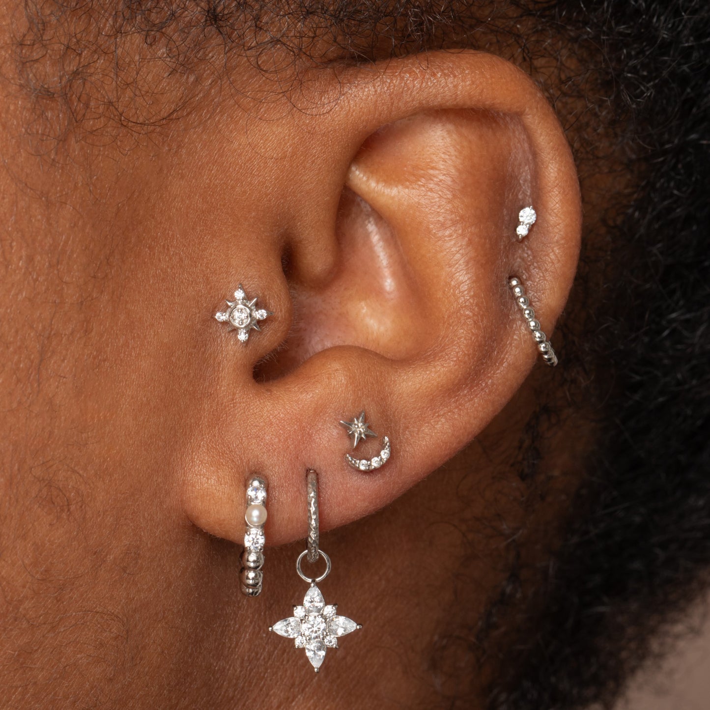 astrid miyu Hayley B Daines X Laura Bond - 9k solid white gold Guiding Light flat back labret stud earring 6mm Cartilage Studs Laura Bond