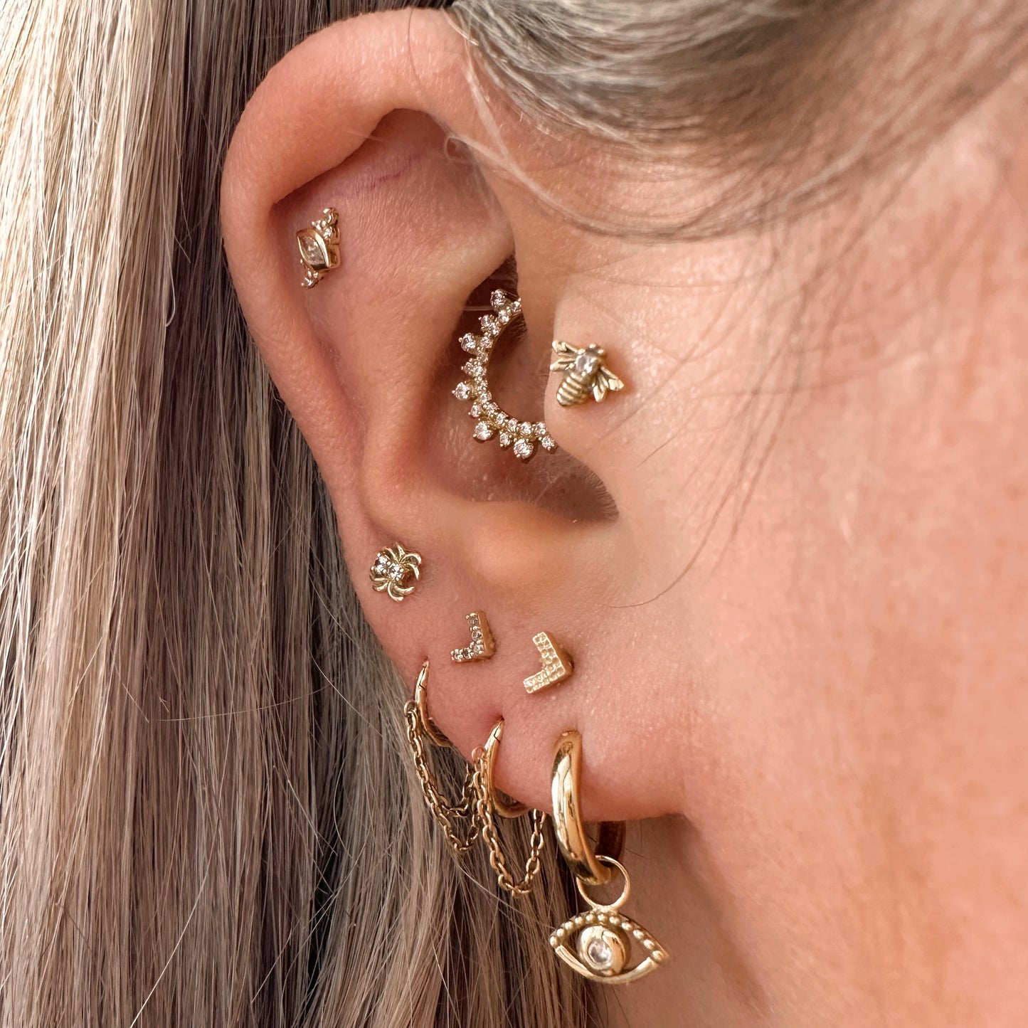 9k solid yellow gold 6mm double chain clicker hoop earring