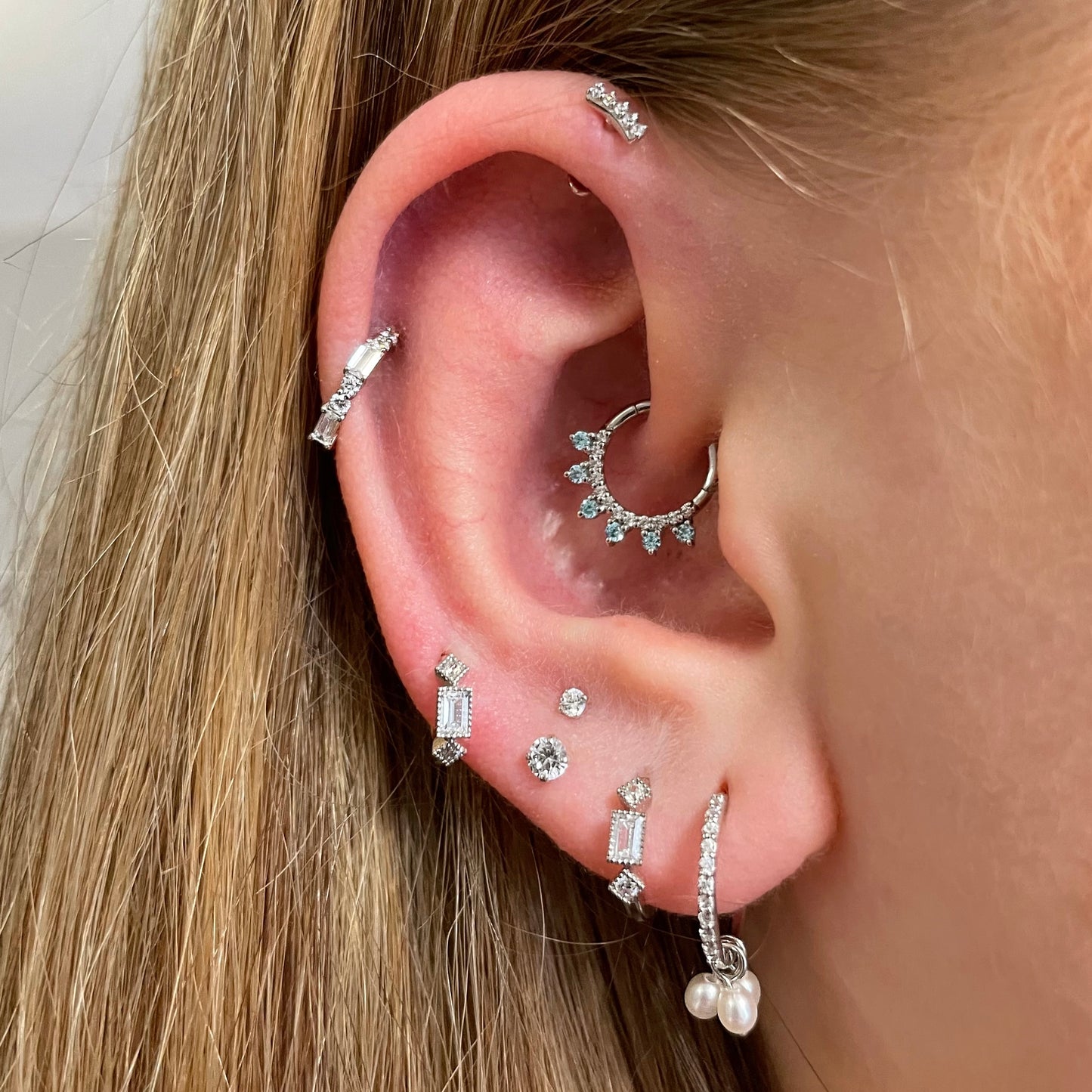 astrid miyu 14k solid white gold 3mm single crystal gem flat back labret stud earring 8mm Cartilage Studs Laura Bond