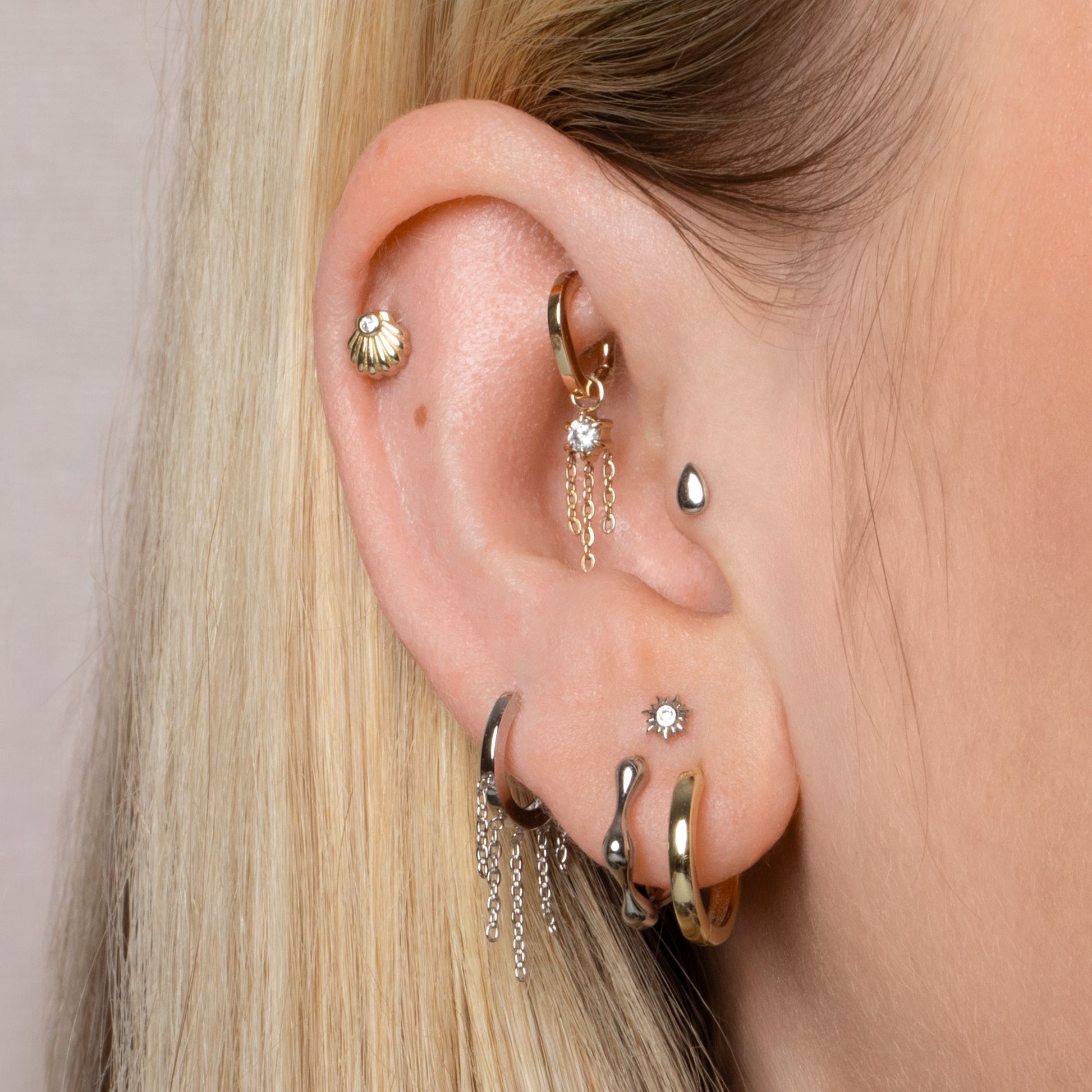 9k solid white gold Droplet flat back labret stud earring Cartilage Studs Laura Bond Maria Tash astrid miyu