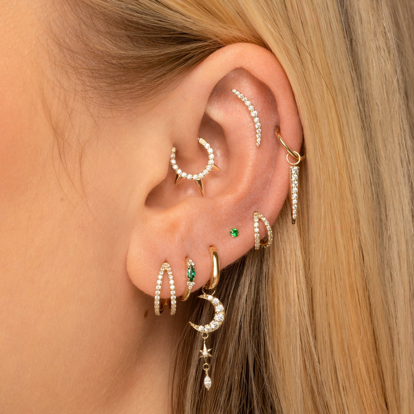 astrid miyu 9k solid yellow gold tiny green crystal gem 2mm flat back labret stud earring Cartilage Studs Laura Bond