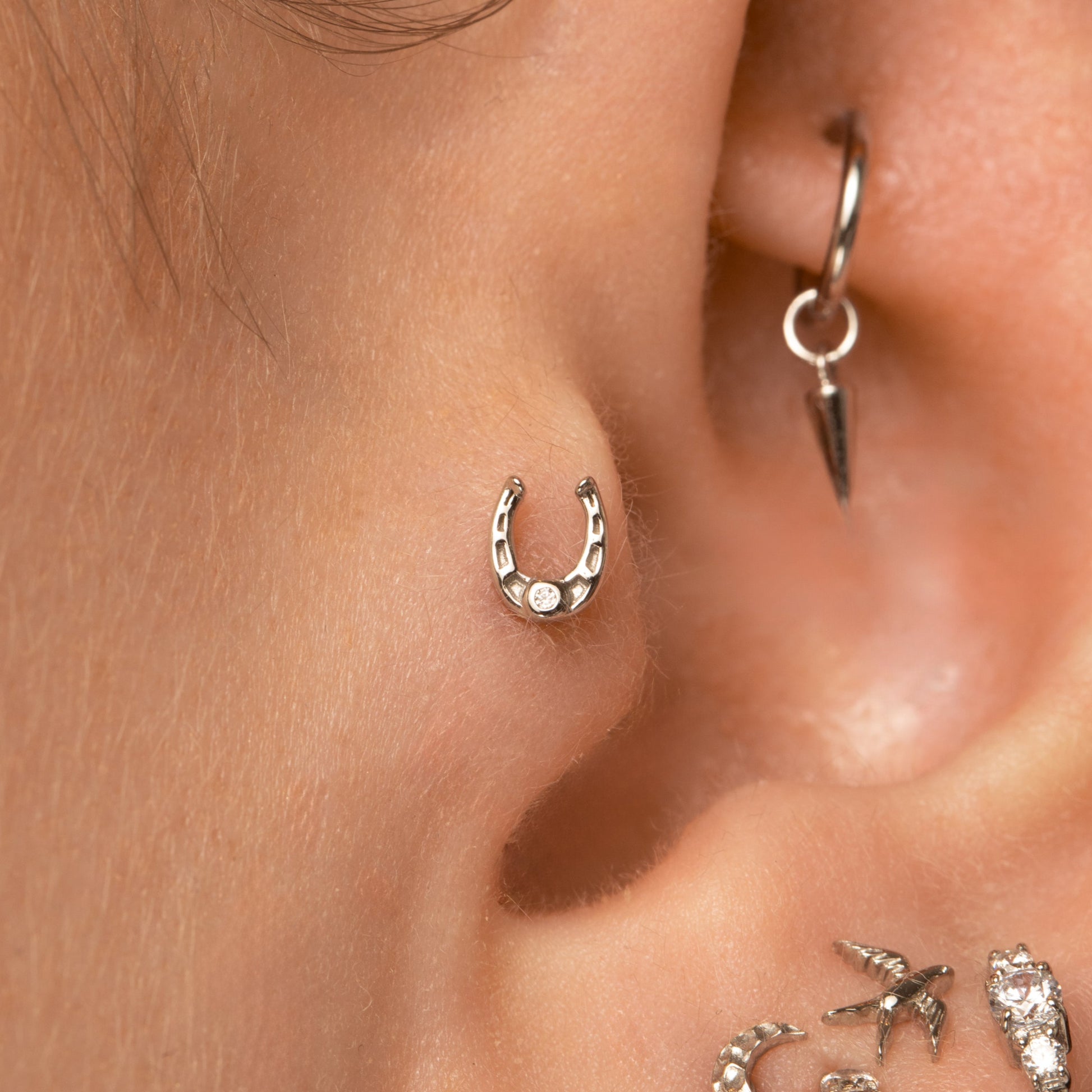 astrid miyu 9k solid white gold Lucky horseshoe flat back labret stud earring Cartilage Studs Laura Bond