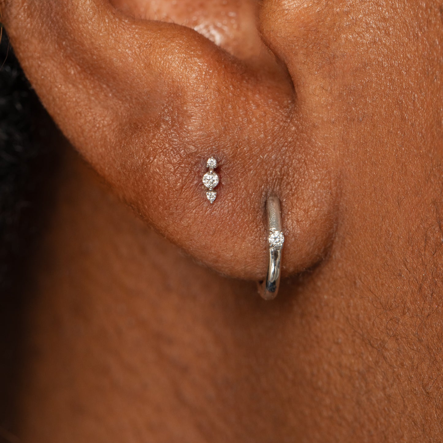 Diamonds by Laura Bond - 14k solid white gold Iris flat back labret stud earring Cartilage Studs Laura Bond Maria Tash astrid miyu
