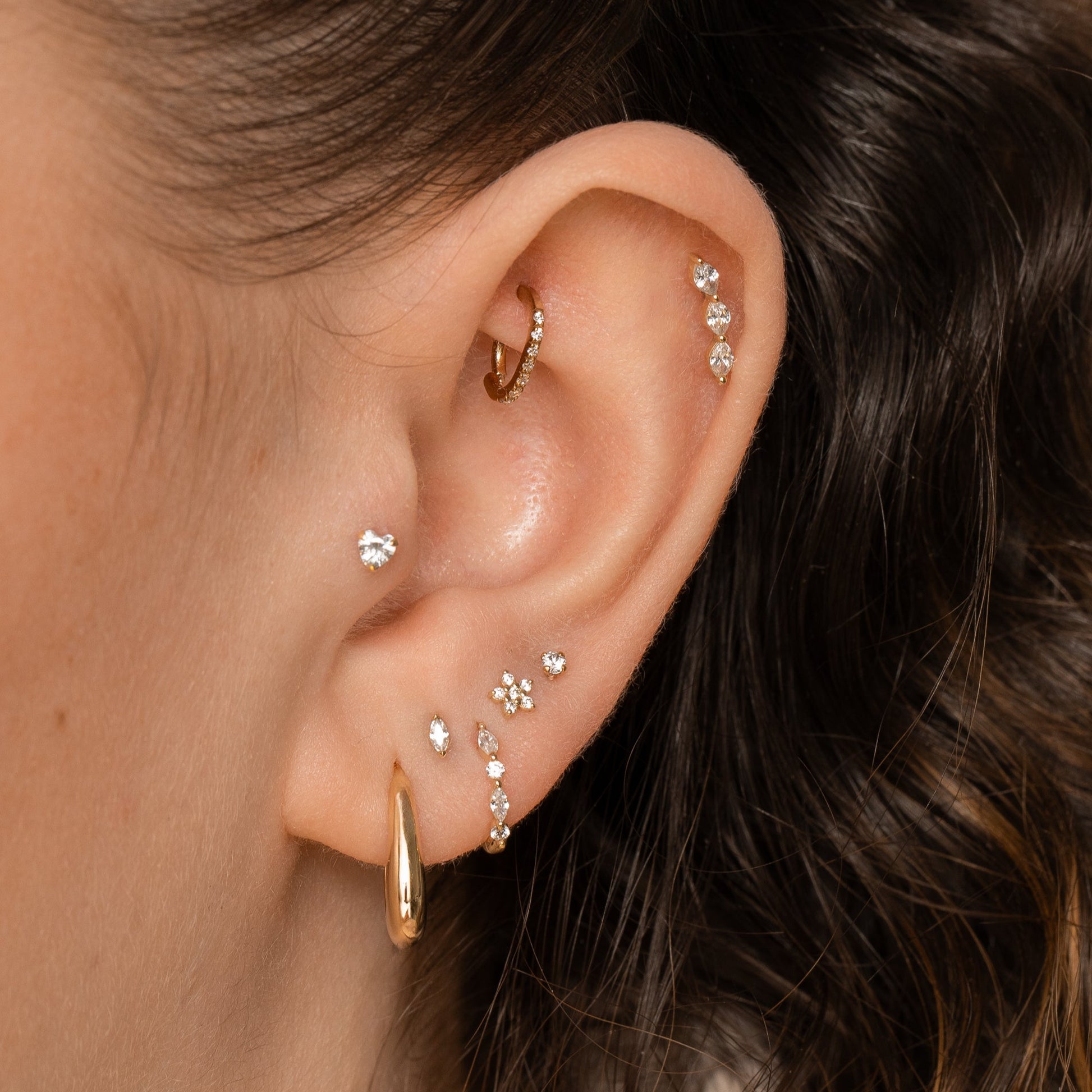 9k solid yellow gold crystal heart flat back labret stud earring Cartilage Studs Laura Bond Maria Tash astrid miyu