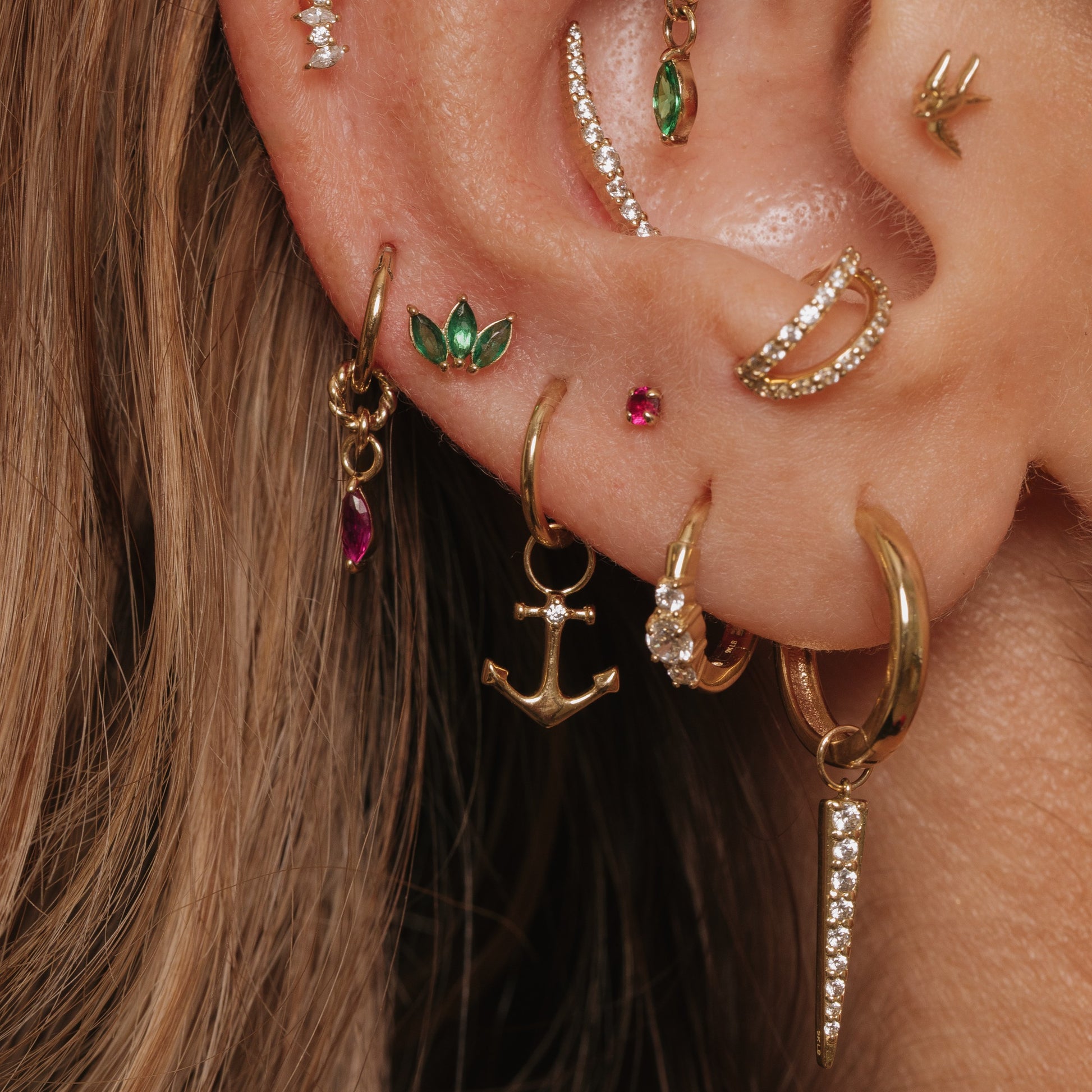 astrid miyu 14k solid yellow gold green lotus flat back labret stud earring Cartilage Studs Laura Bond