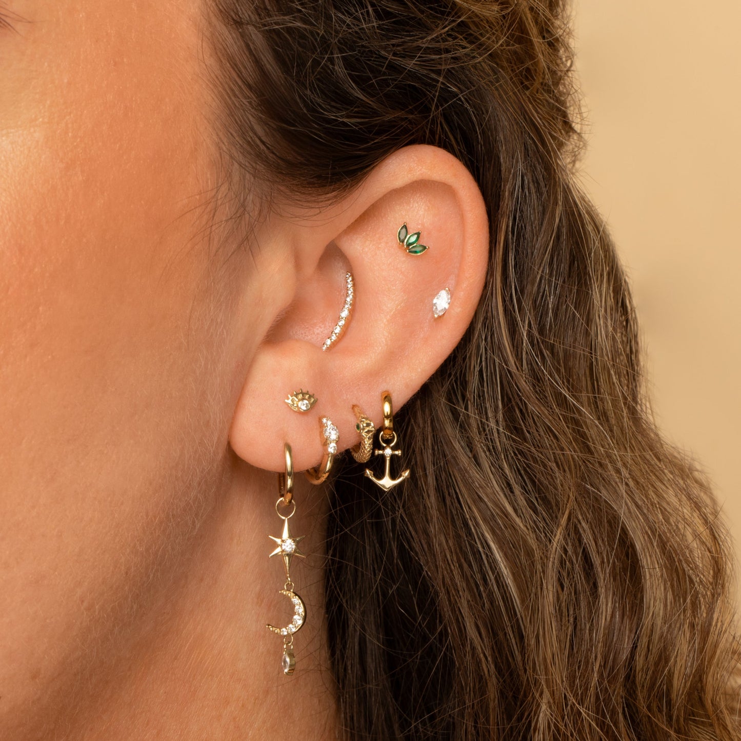 astrid miyu 9k solid yellow gold Aurora curved flat back labret stud earring Cartilage Studs Laura Bond