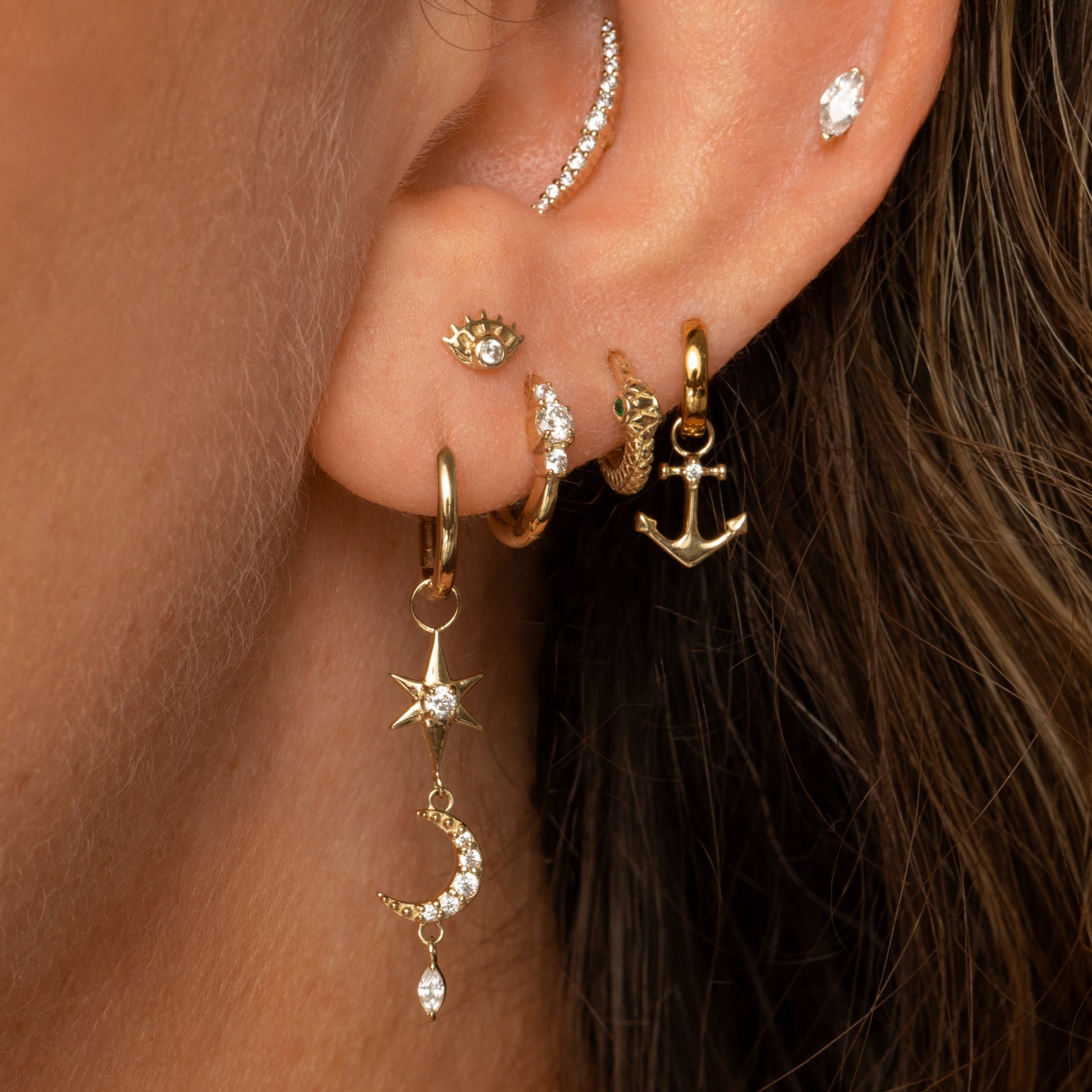 astrid miyu 9k solid yellow gold Oria eye flat back labret stud earring Cartilage Studs Laura Bond