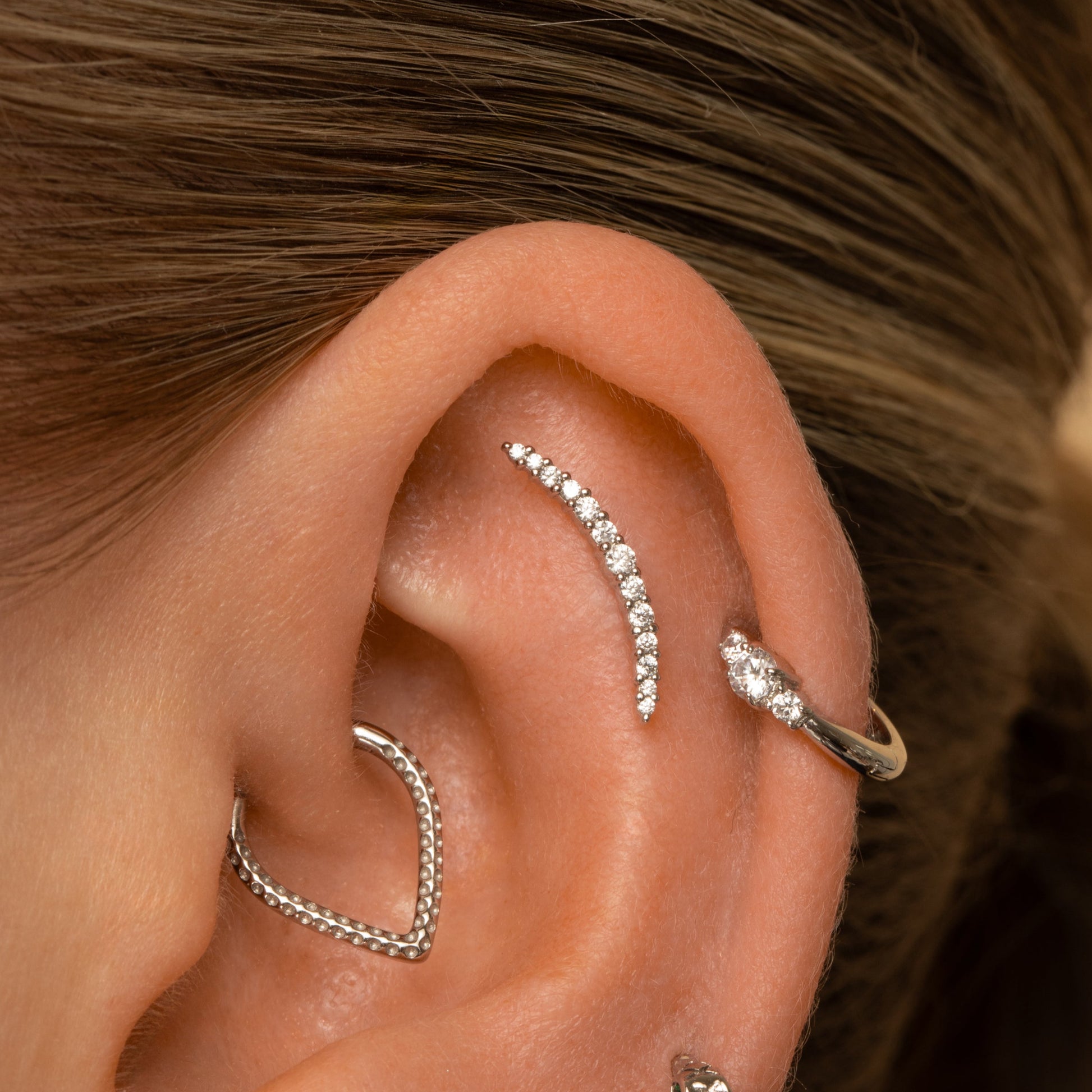 astrid miyu 9k solid white gold Aurora curved flat back labret stud earring Cartilage Studs Laura Bond