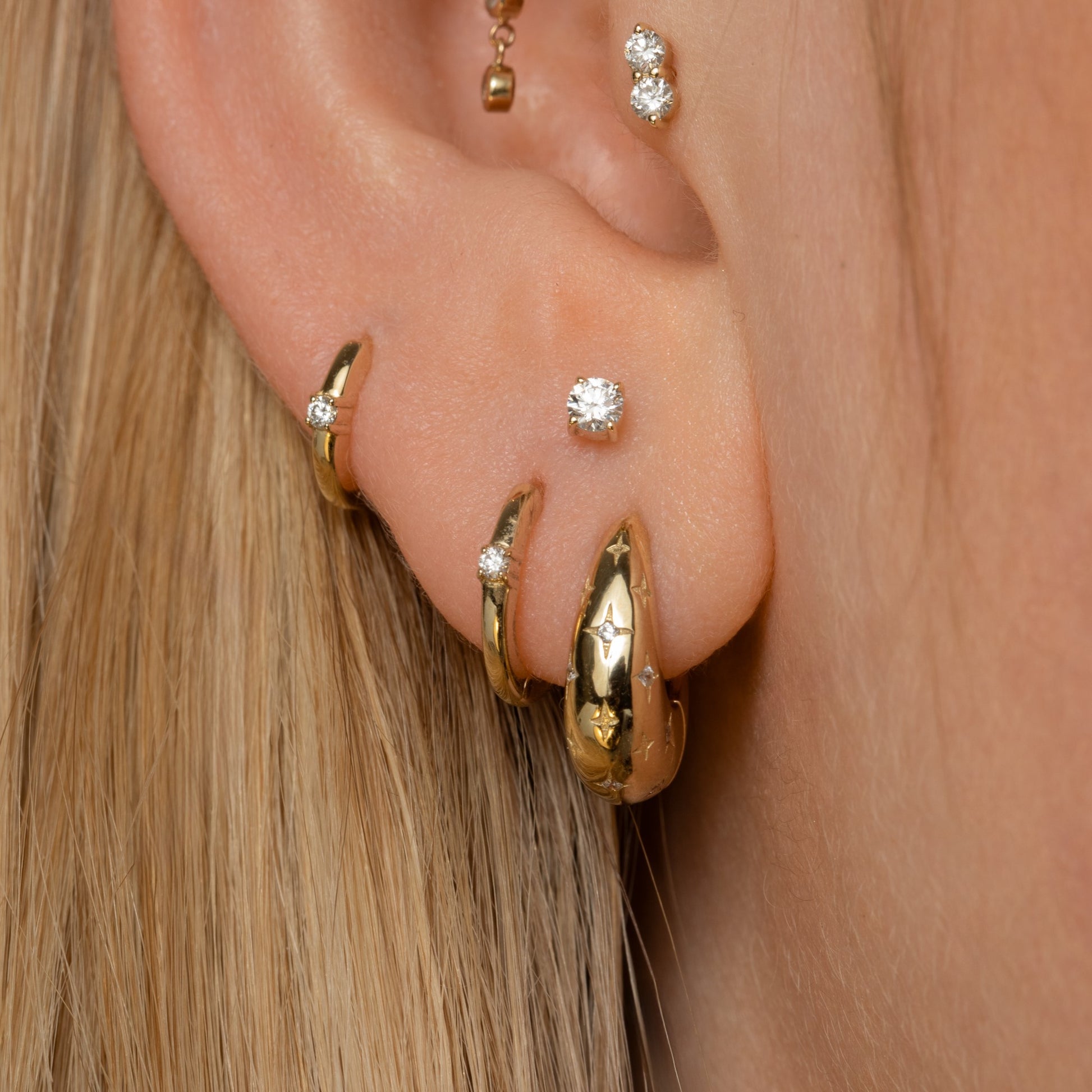 Diamonds by Laura Bond - 14k solid yellow gold single diamond flat back labret stud earring Cartilage Studs Laura Bond Maria Tash astrid miyu