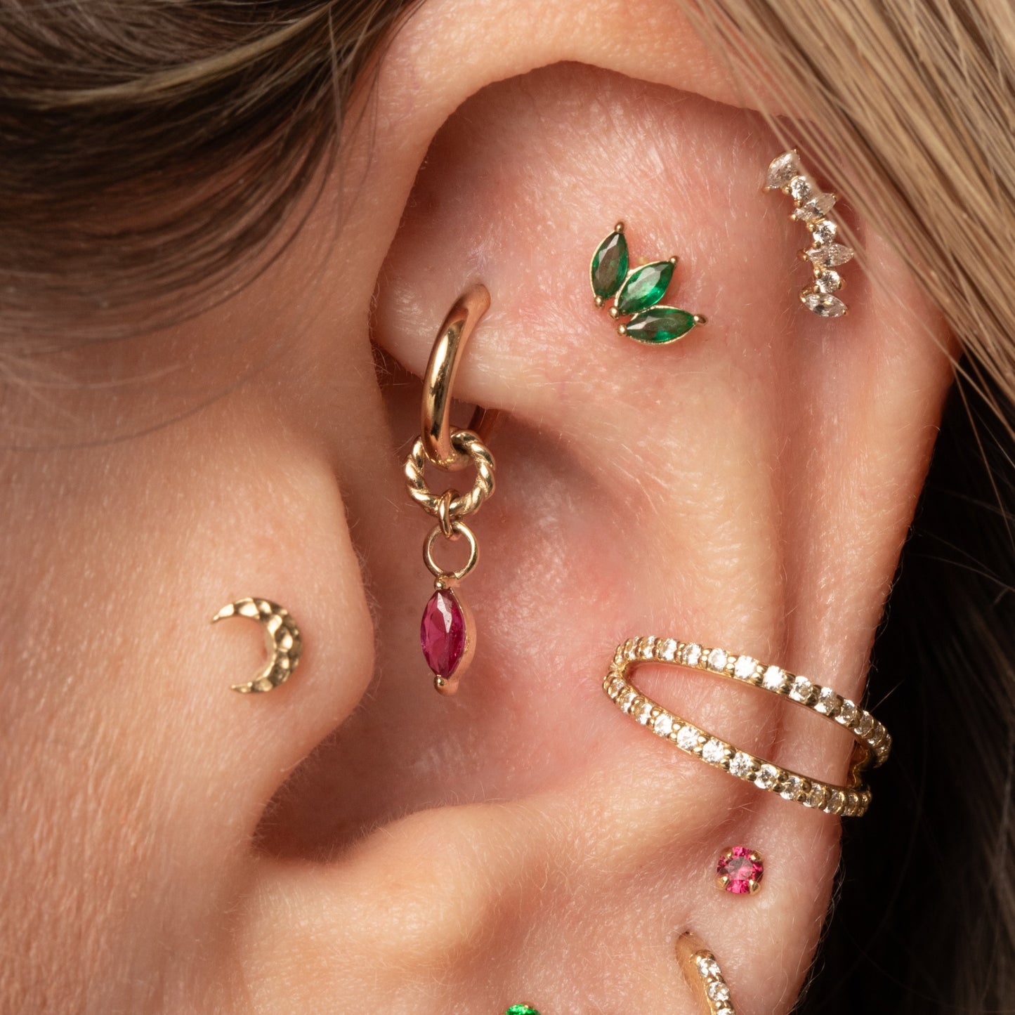 astrid miyu 9k solid yellow gold green lotus flat back labret stud earring Cartilage Studs Laura Bond