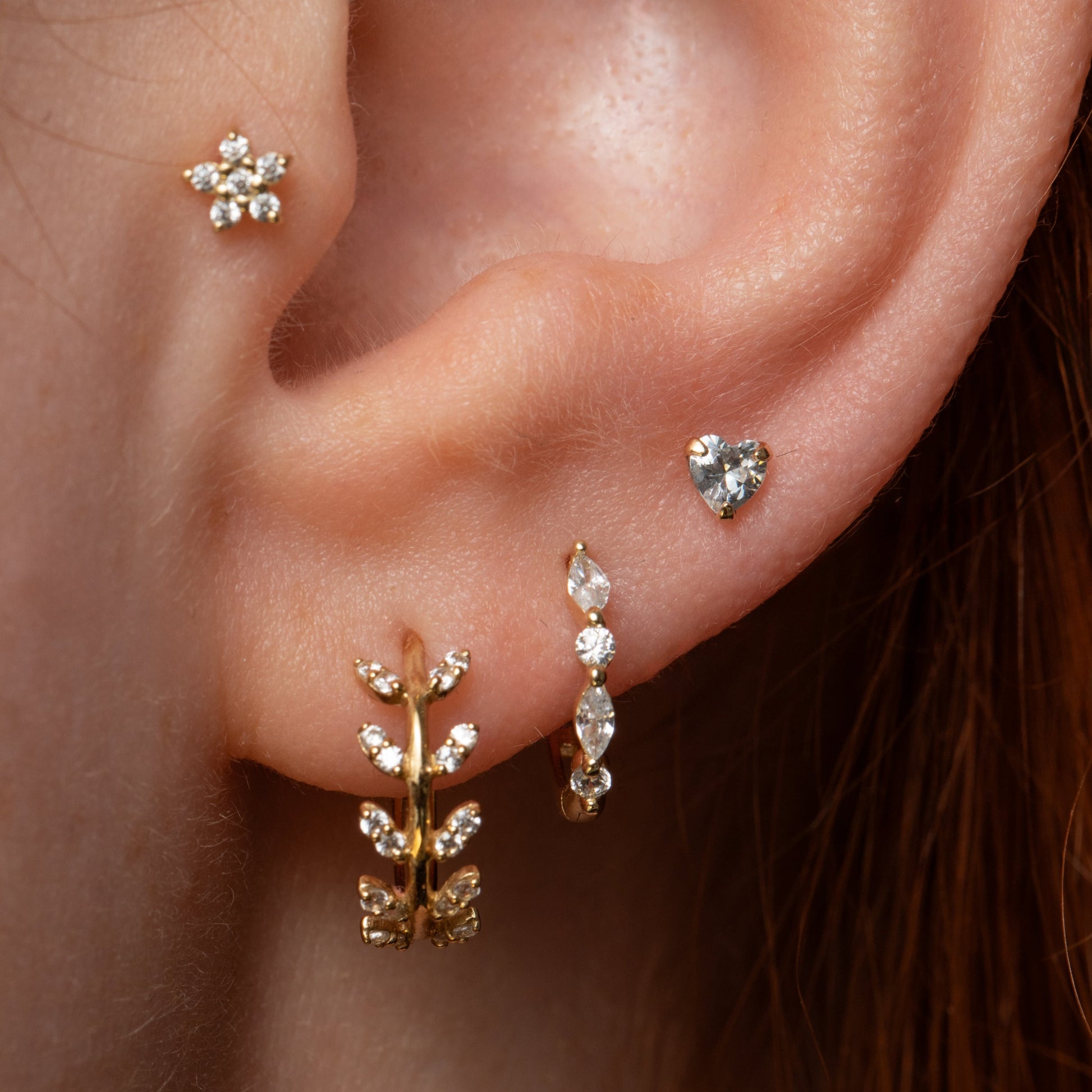 9k solid yellow gold crystal heart flat back labret stud earring Cartilage Studs Laura Bond Maria Tash astrid miyu