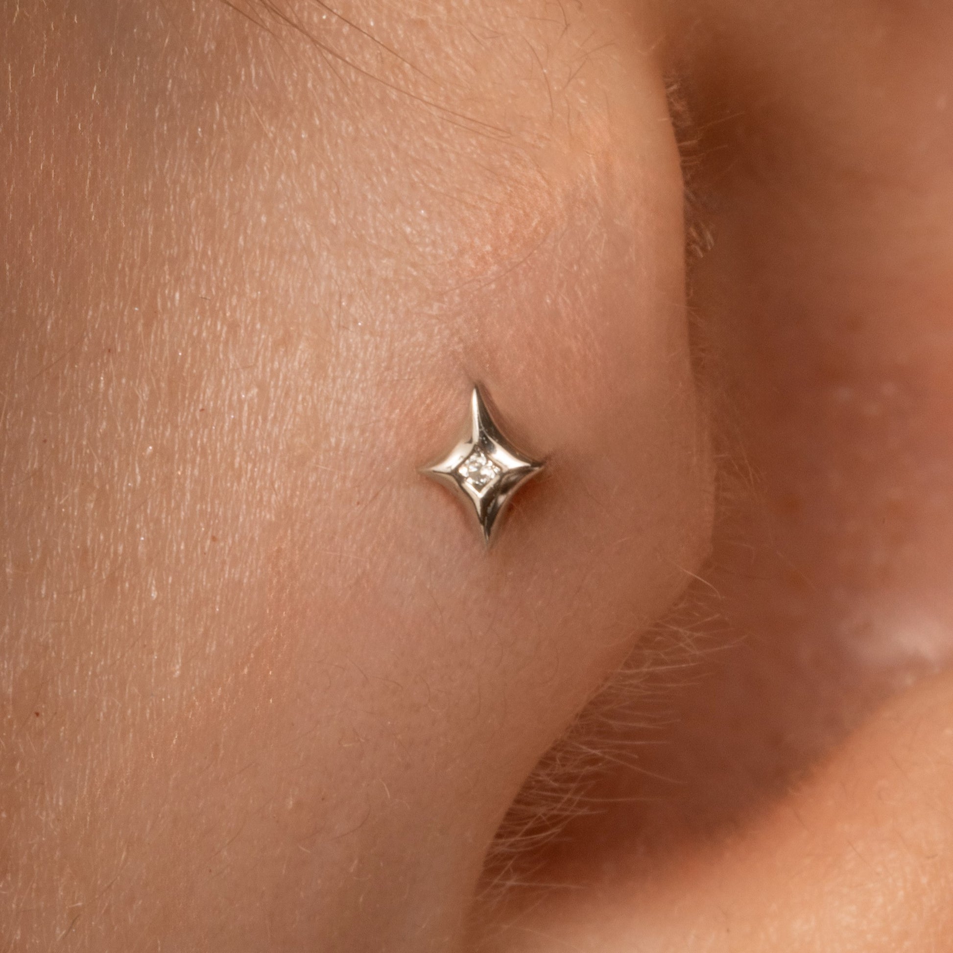 14k solid white gold tiny Glow flat back labret stud earring 8mm Cartilage Studs Laura Bond Maria Tash astrid miyu