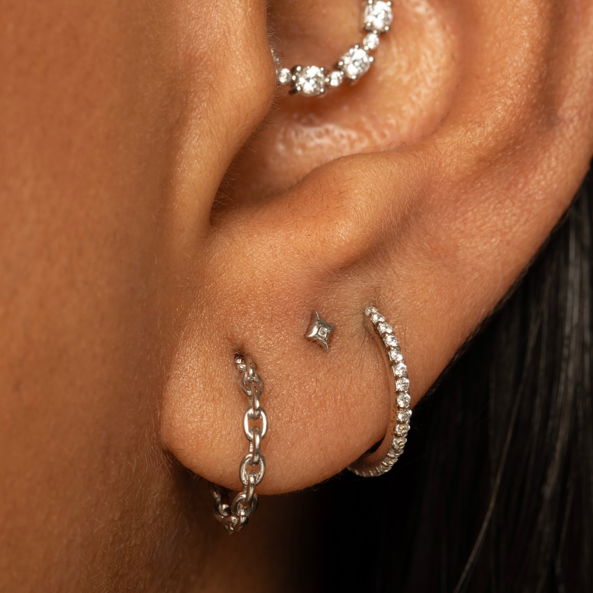 9k solid white gold tiny Glow flat back labret stud earring 6mm Cartilage Studs Laura Bond Maria Tash astrid miyu