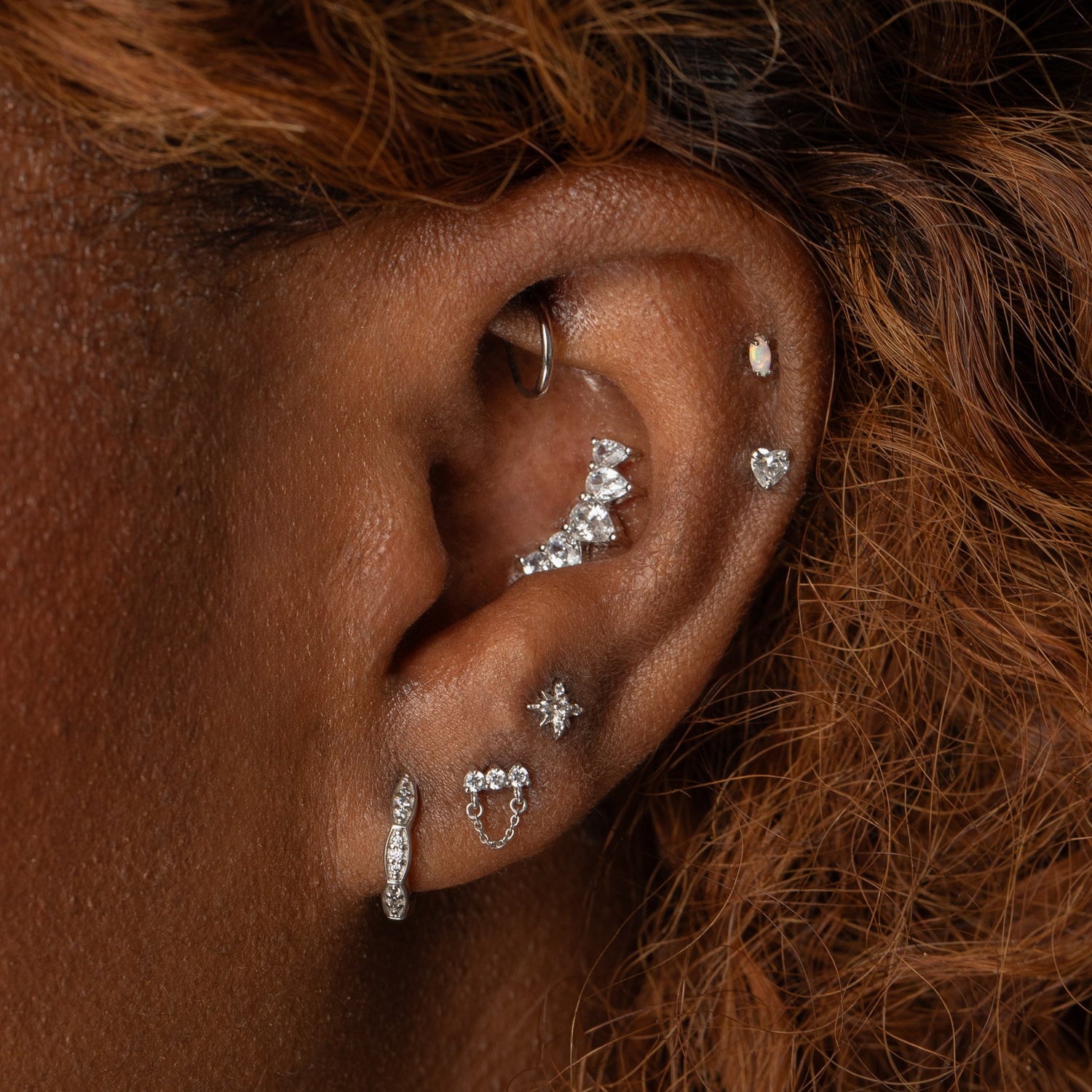 9k solid white gold crystal heart flat back labret stud earring Cartilage Studs Laura Bond Maria Tash
