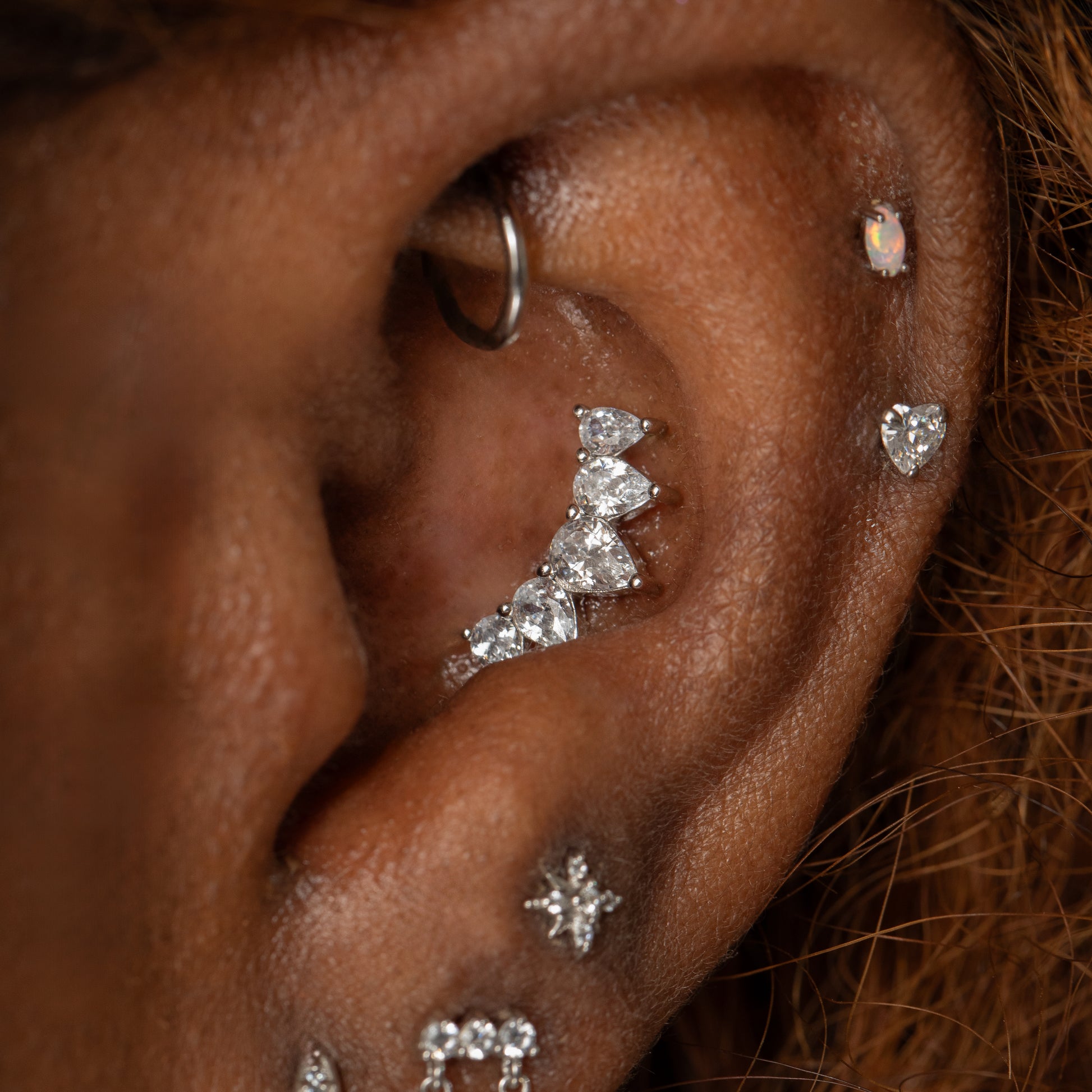 9k solid white gold pear crown flat back labret stud earring Cartilage Studs Laura Bond Maria Tash astrid miyu