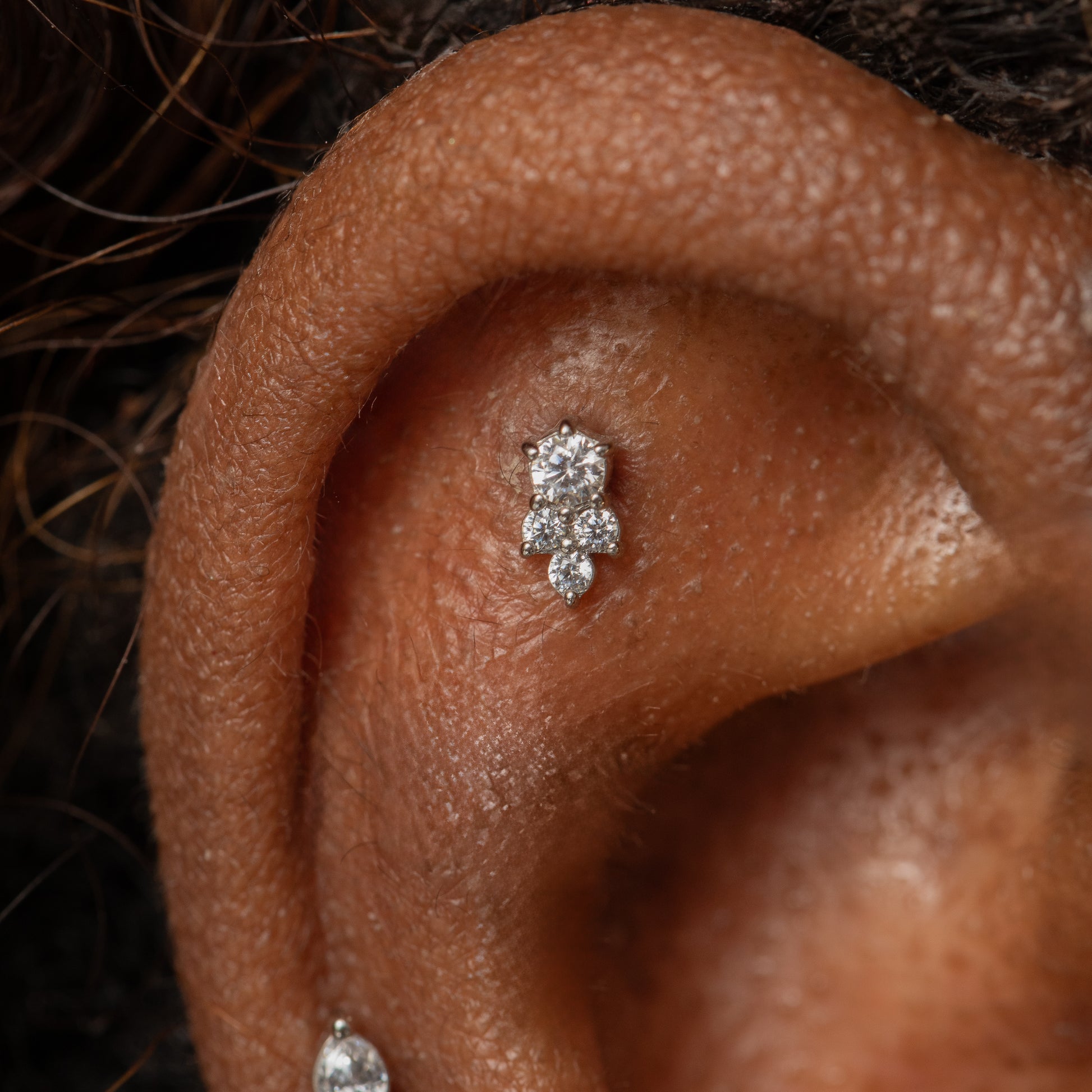 9k solid white gold trio cluster flat back labret stud earring Cartilage Studs Laura Bond Maria Tash