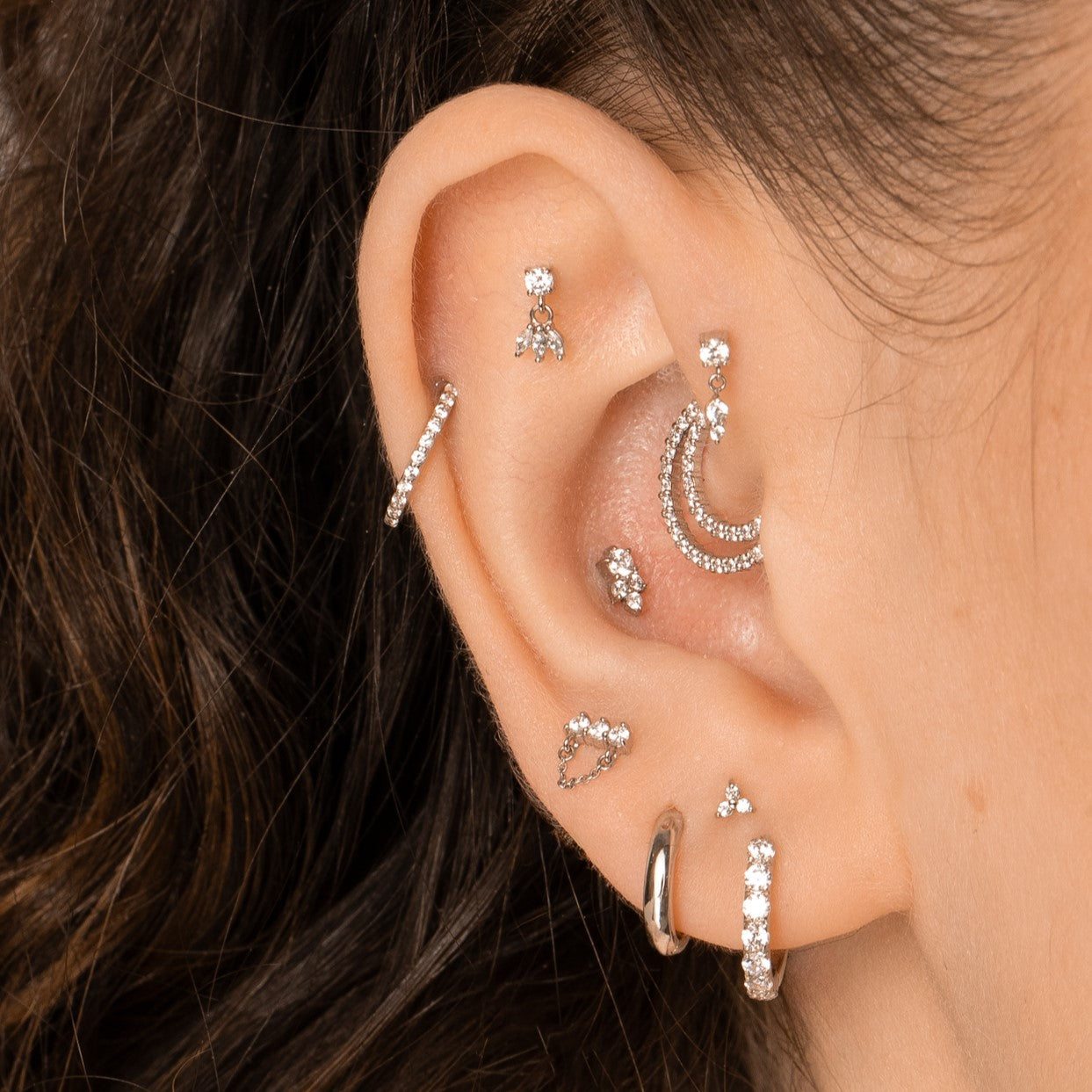 9k solid white gold trio cluster flat back labret stud earring Cartilage Studs Laura Bond Maria Tash