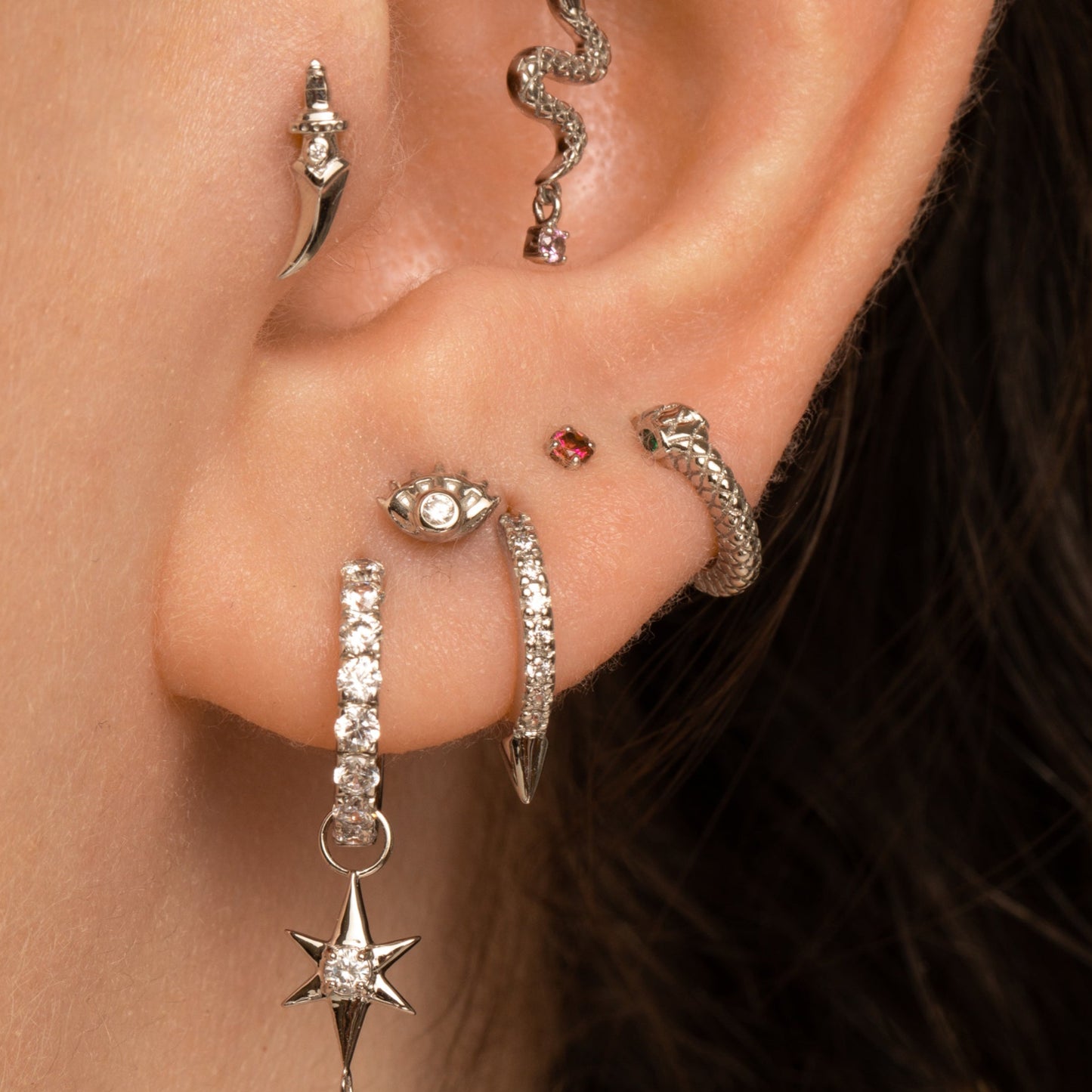 astrid miyu 9k solid white gold tiny red crystal gem 2mm flat back labret stud earring Cartilage Studs Laura Bond