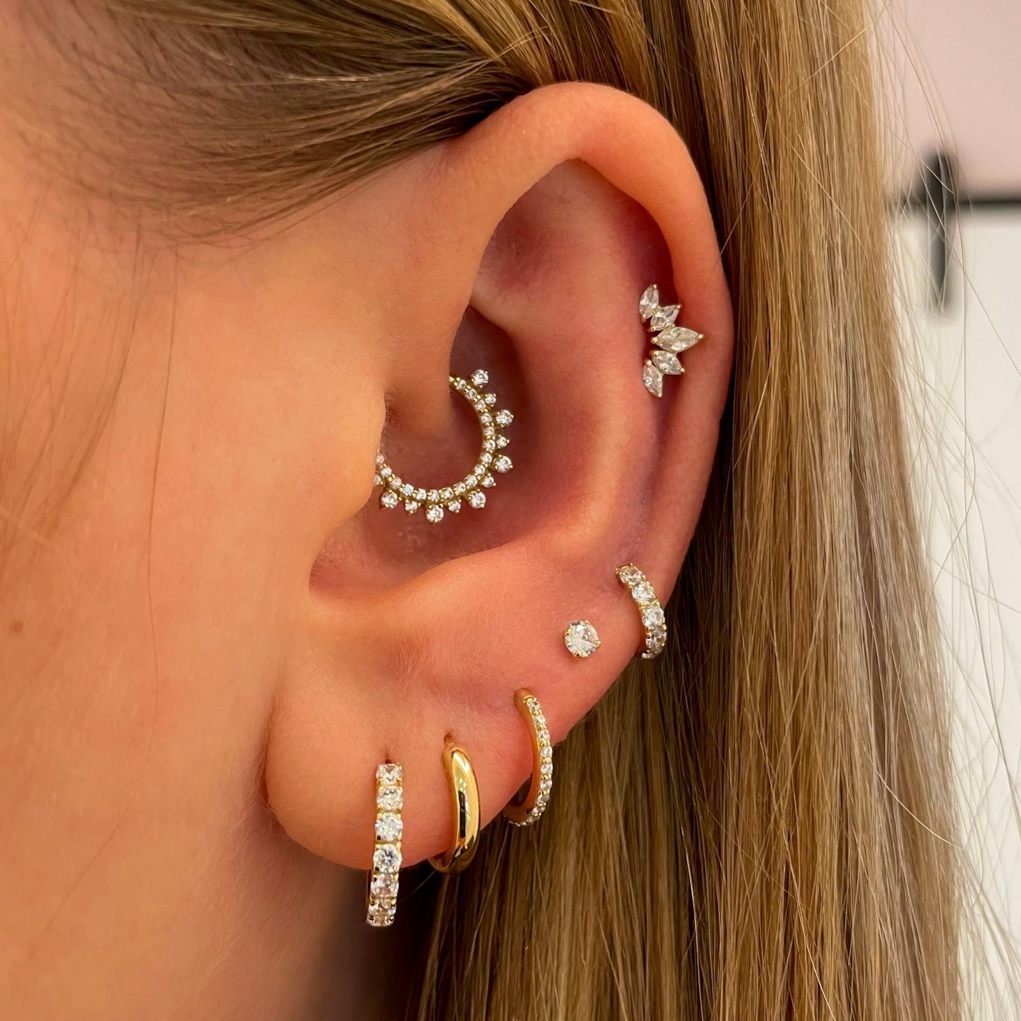 9k solid yellow gold tiara flat back labret stud earring 6mm Cartilage Studs Laura Bond Maria Tash astrid miyu