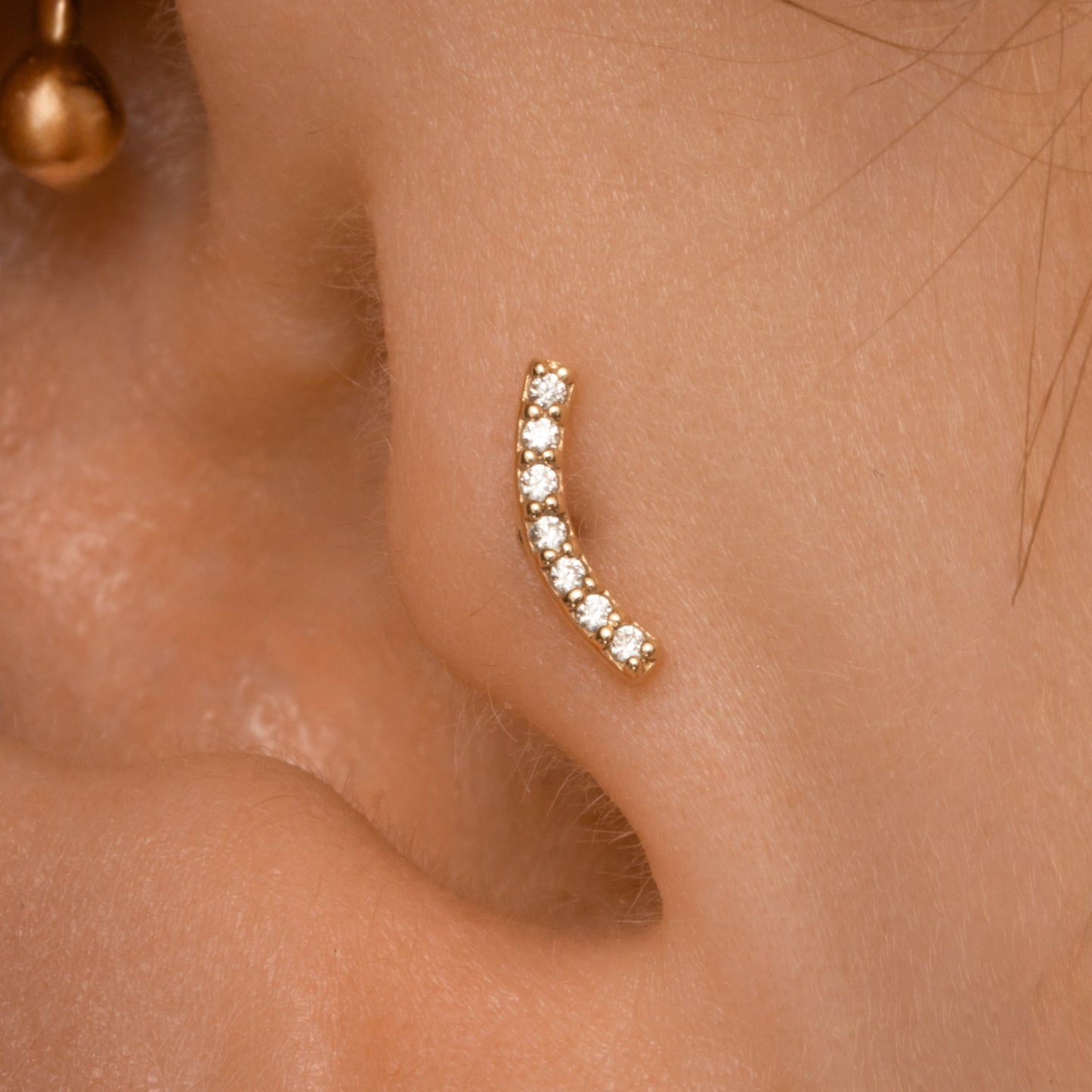 9k solid yellow gold Courbe flat back labret stud earring 6mm Cartilage Studs Laura Bond Maria Tash astrid miyu