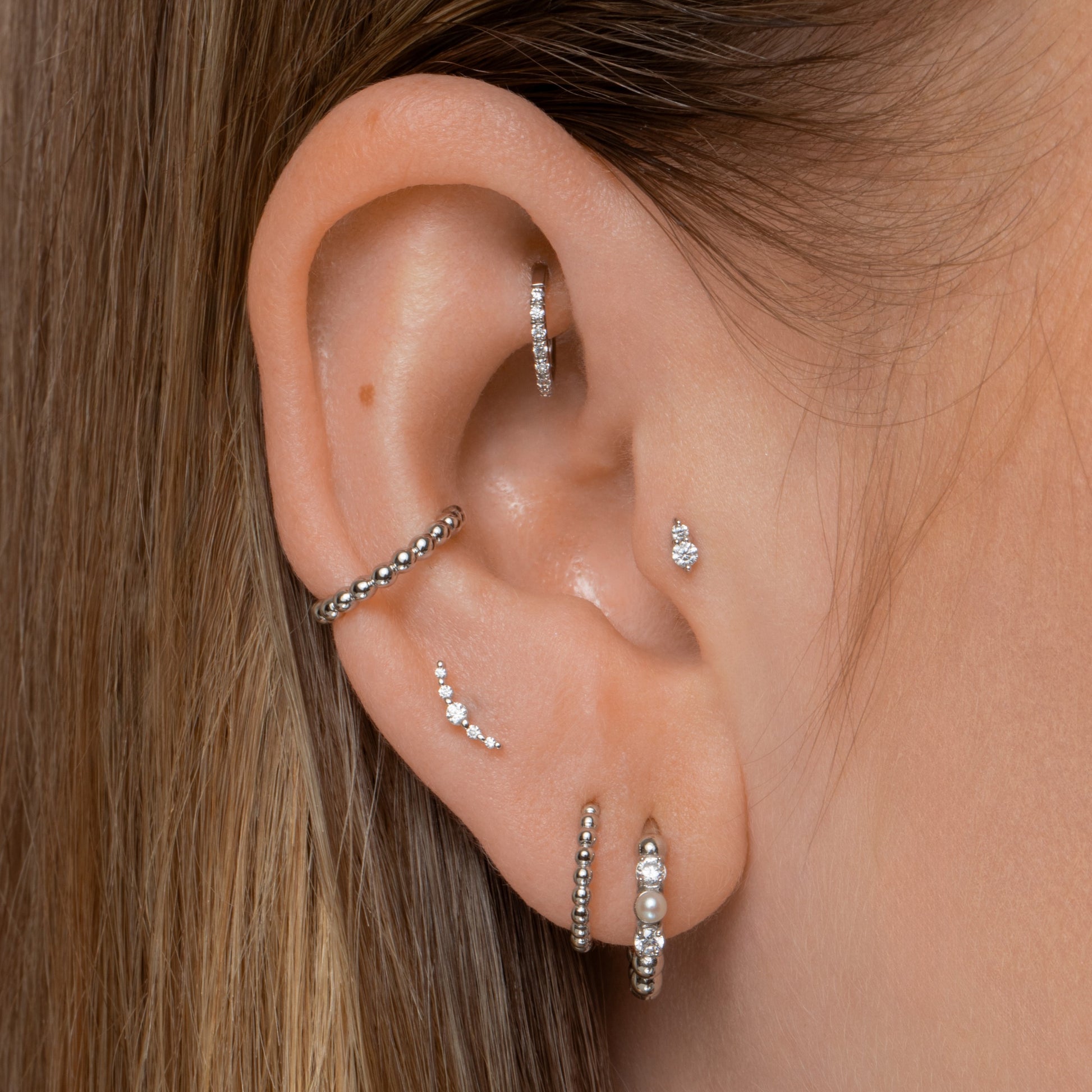 9k solid white gold Solstice flat back labret stud earring 6mm Cartilage Studs Laura Bond Maria Tash astrid miyu