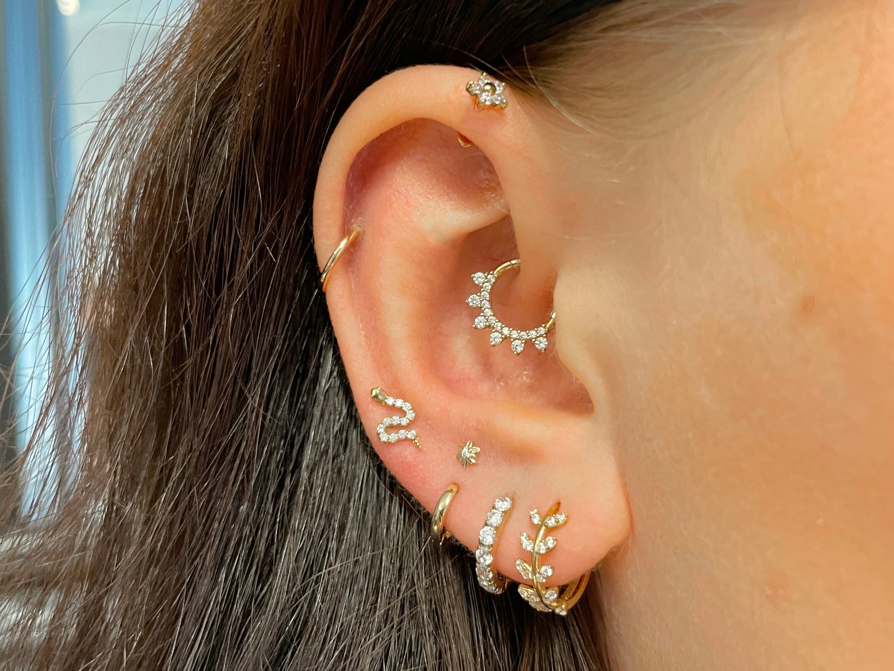 Everything you need to know about stacked lobe piercings – Laura Bond