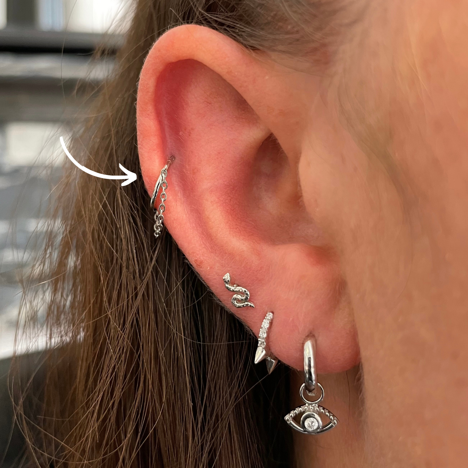 Everything you need to know about helix piercings – Laura Bond