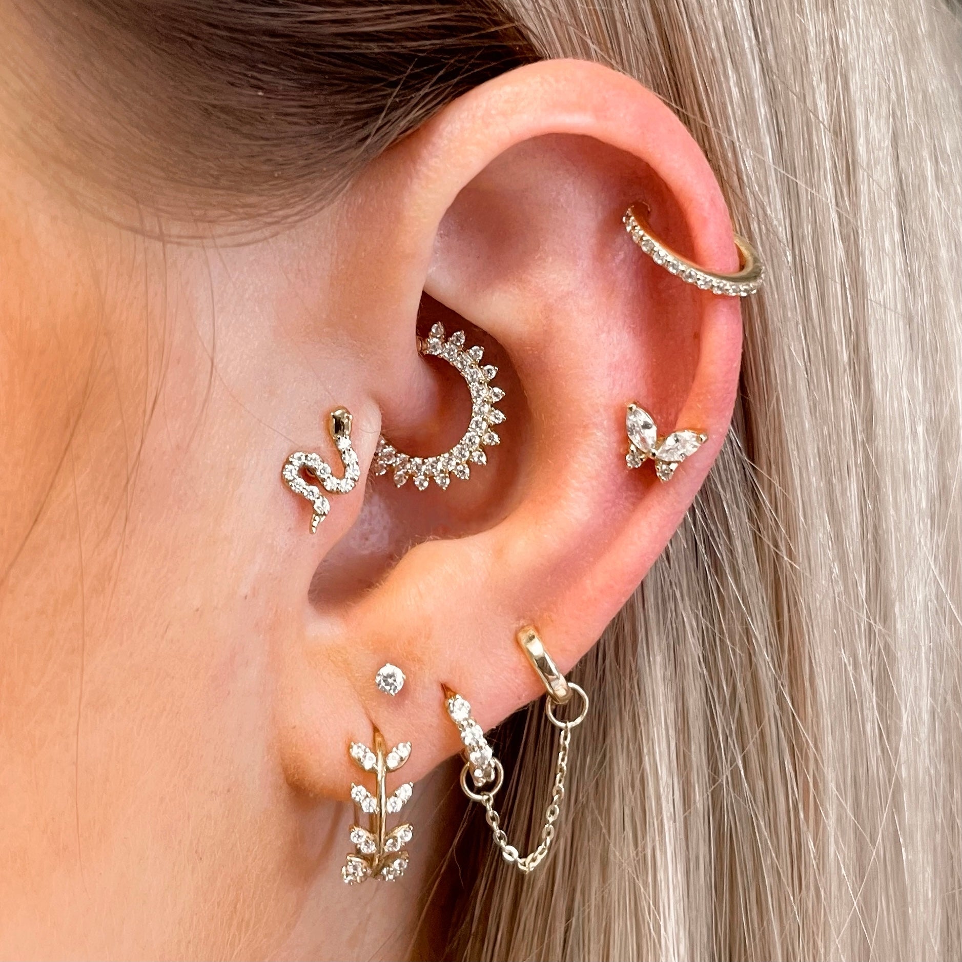 9k solid yellow gold butterfly flat back labret stud earring - Laura Bond Jewellery
