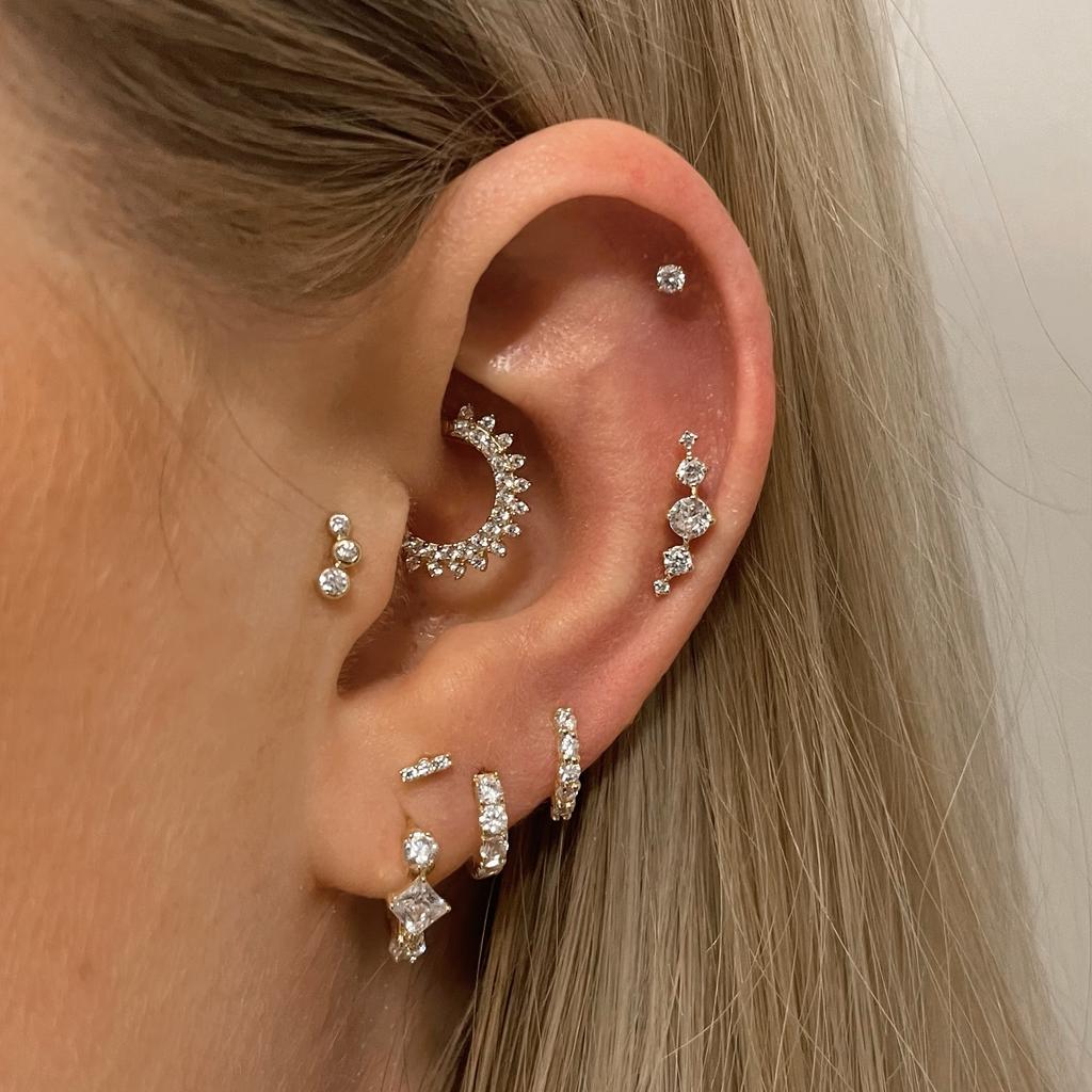 14k solid yellow gold Astraea flat back labret stud earring 8mm Cartilage Studs Laura Bond Maria Tash astrid miyu