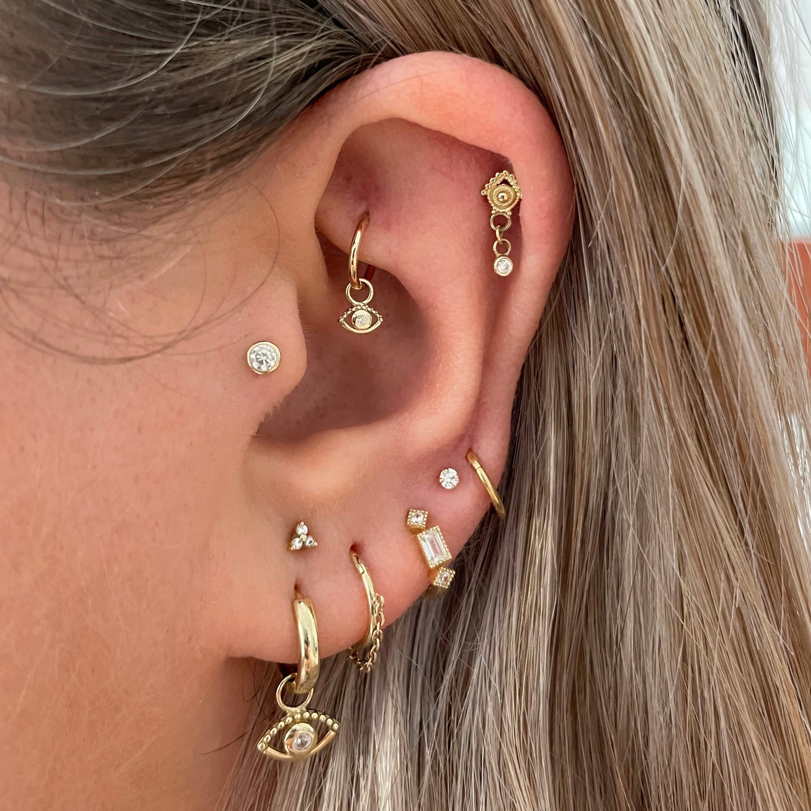 Tiny hotsell labret stud