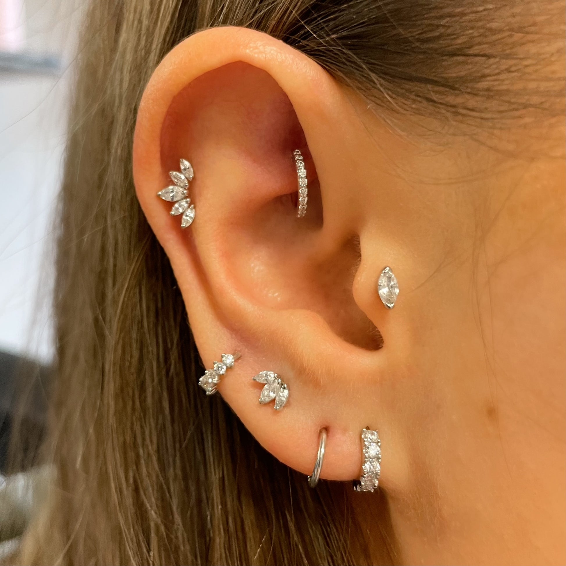 9k solid white gold 6mm clicker hoop earring - LAURA BOND jewellery