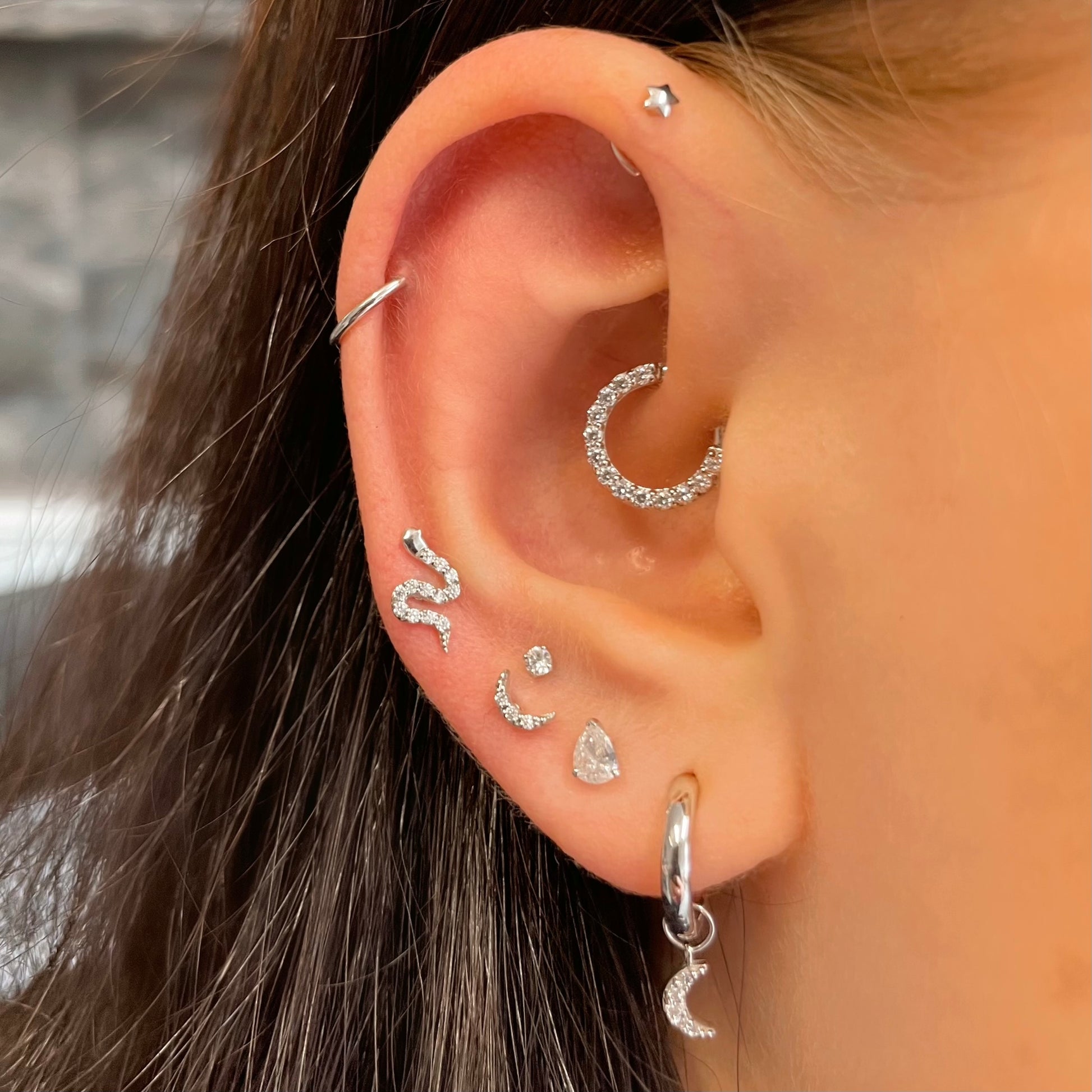 9k solid white gold sparkly snake flat back labret stud earring - Laura Bond jewellery