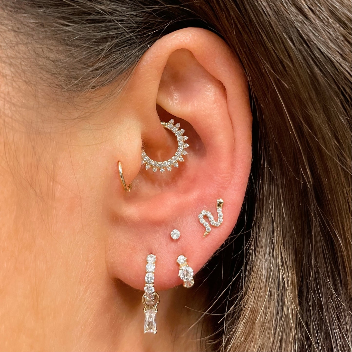 9k solid yellow gold 6mm 18g clicker hoop earring