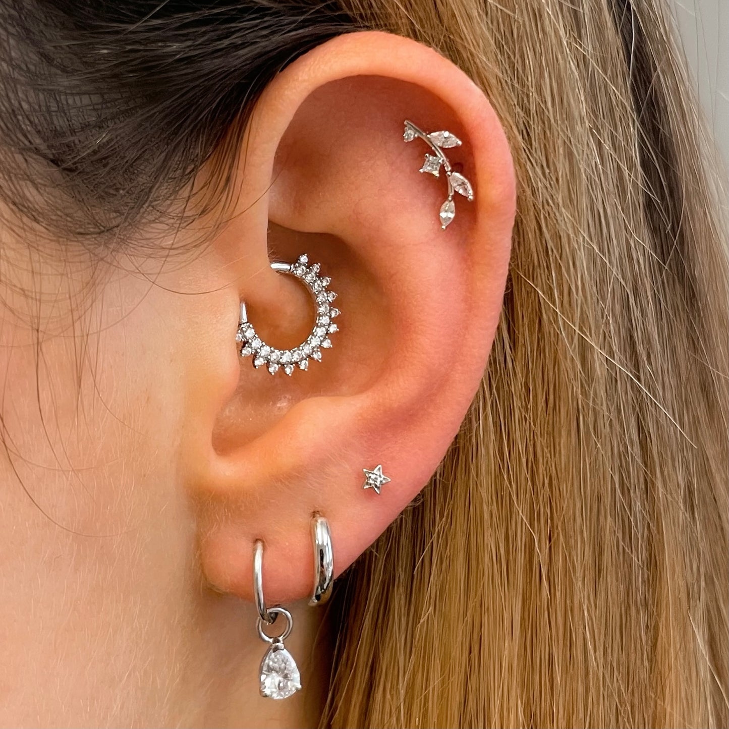 9k solid white gold Nova star flat back labret stud earring - Laura Bond Jewellery