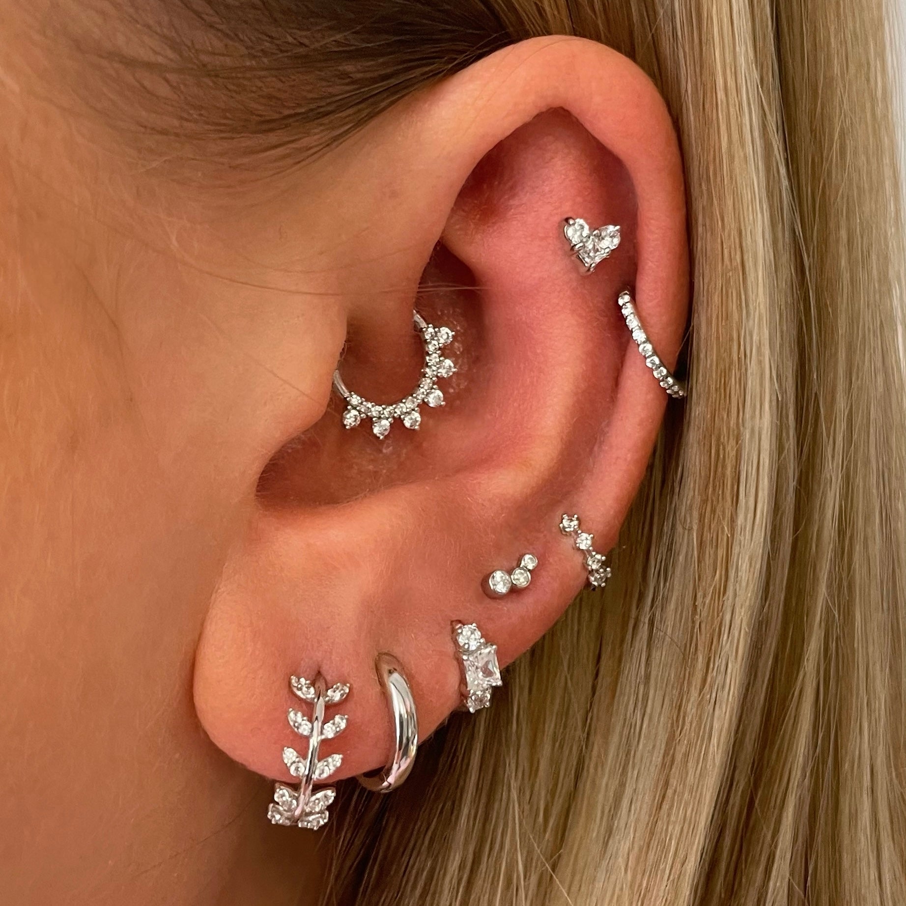 14k solid white gold crystal heart flat back labret stud earring 8mm - LAURA BOND jewellery