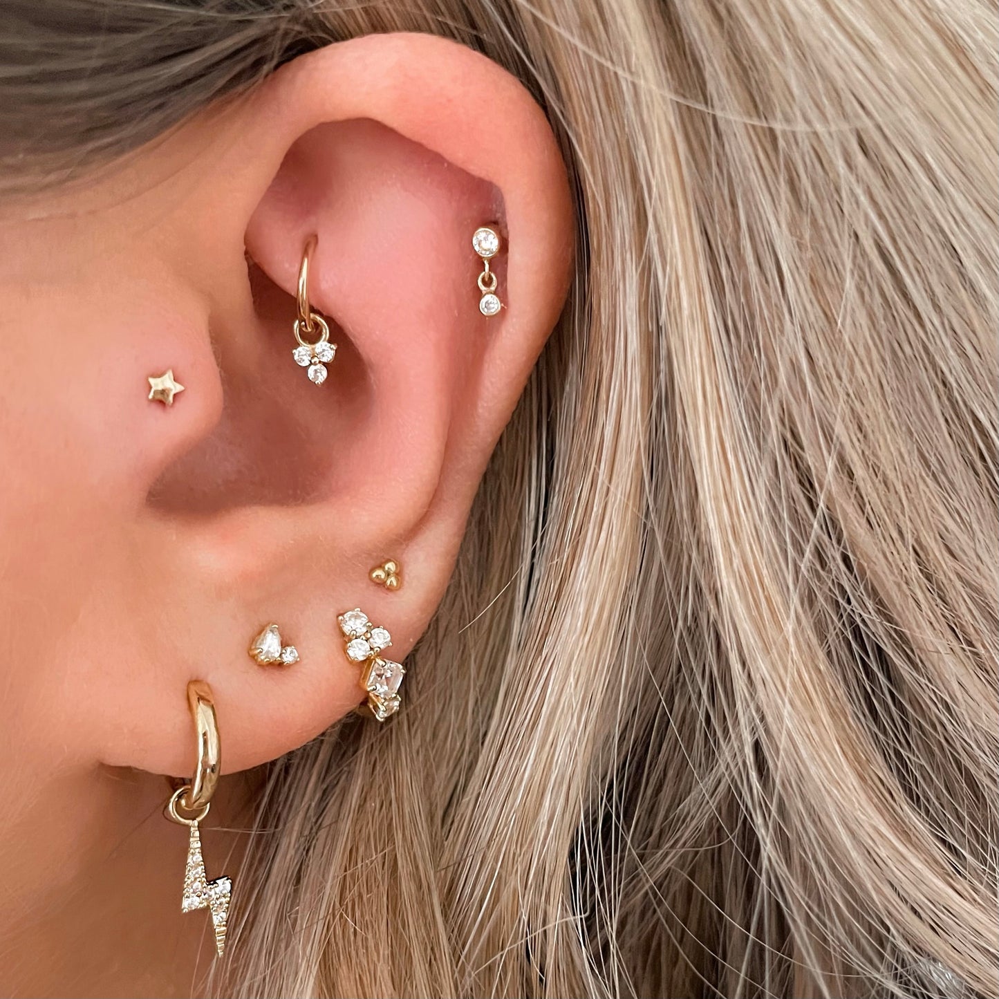 9k solid yellow gold tiny star flat back labret stud - LAURA BOND jewellery